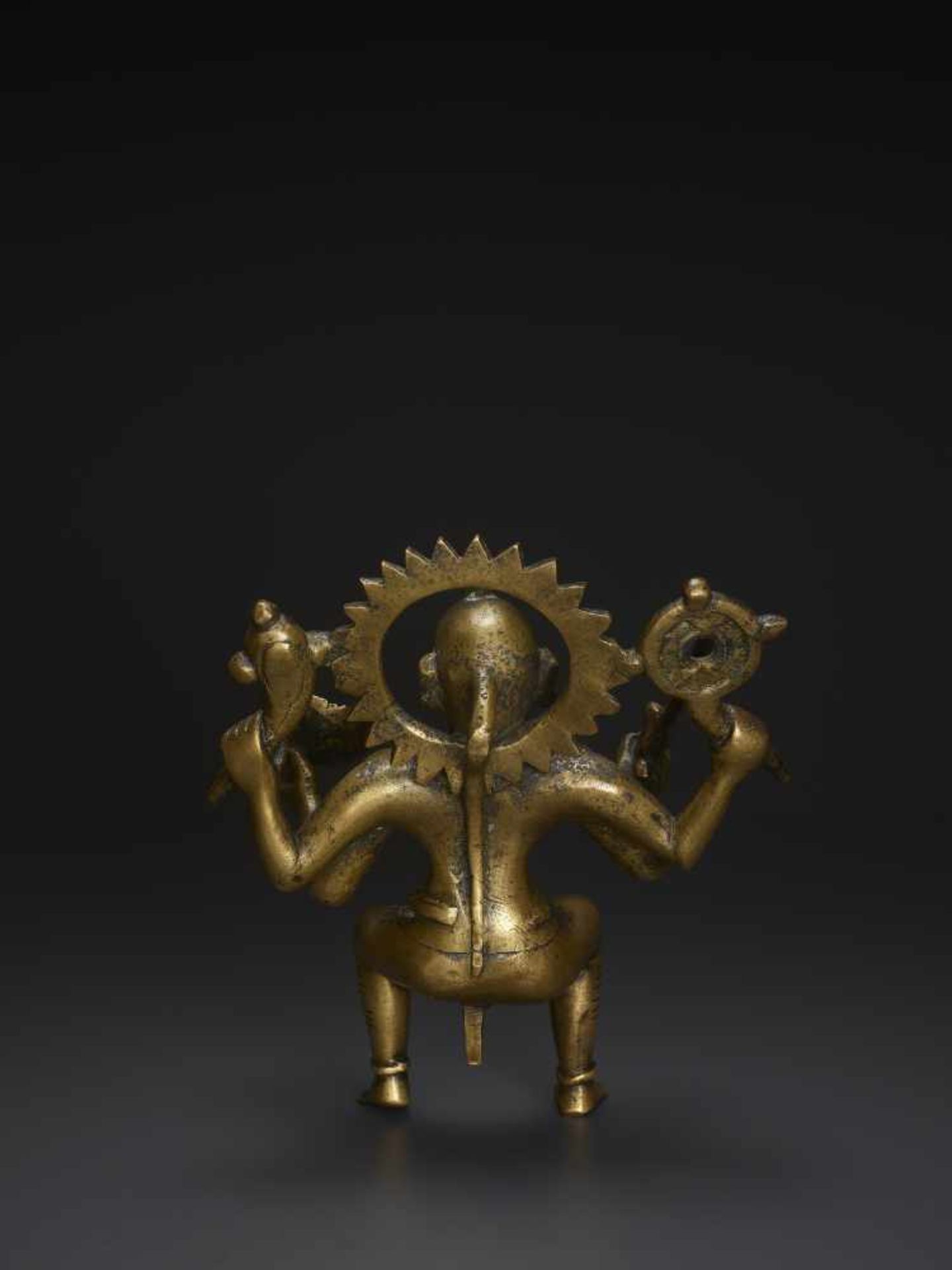A RARE HINDU BRONZE DEITY India, 17th - 18th century. Finely cast bronze with neatly incised - Image 5 of 6