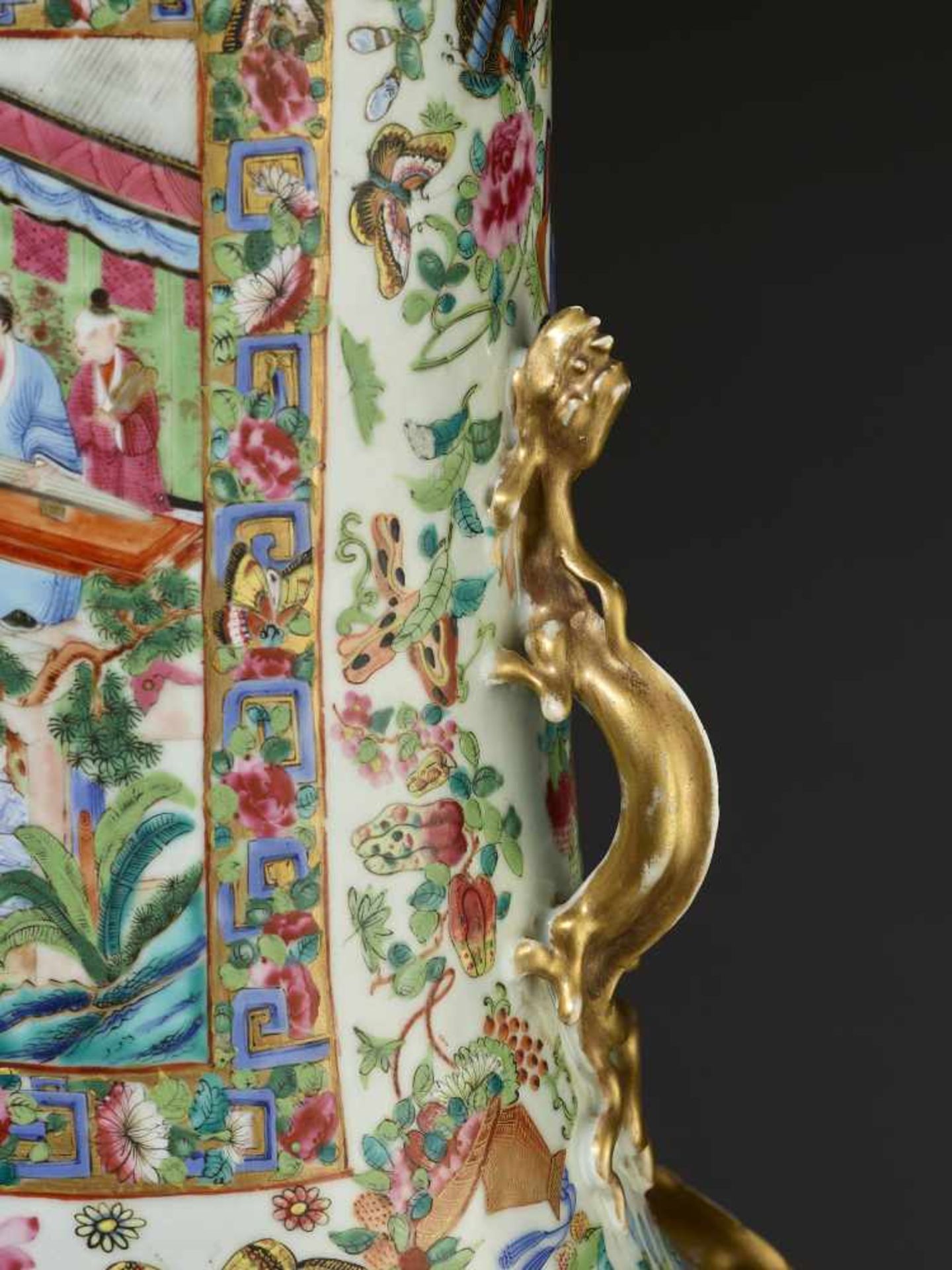 TWO LARGE WATER MARGIN VASES, 1850sChina, mid-19th century. Painted in bright enamels from the - Image 21 of 21