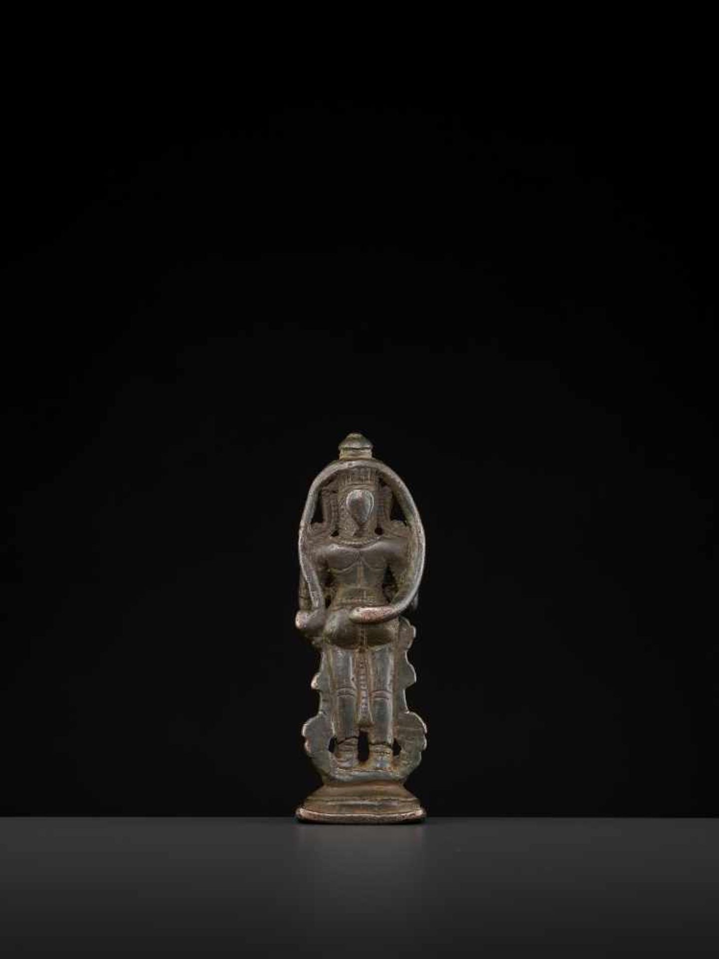 A HANUMAN BRONZE 17TH CENTURYIndia, 17th-18th century. This miniature bronze depicts Hanuman in a - Image 4 of 7