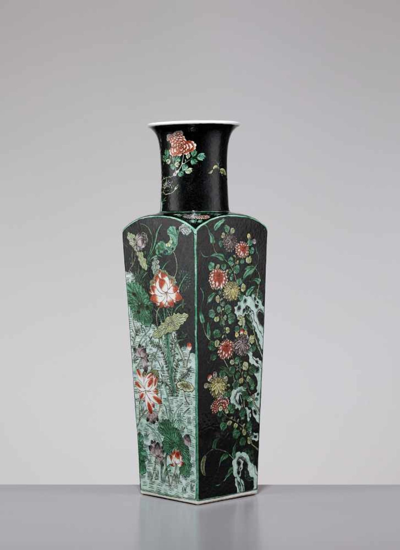 A FAMILLE NOIRE SQUARE VASE, QINGChina, 19th century. Bright yellow, aubergine and green enamels - Image 7 of 11