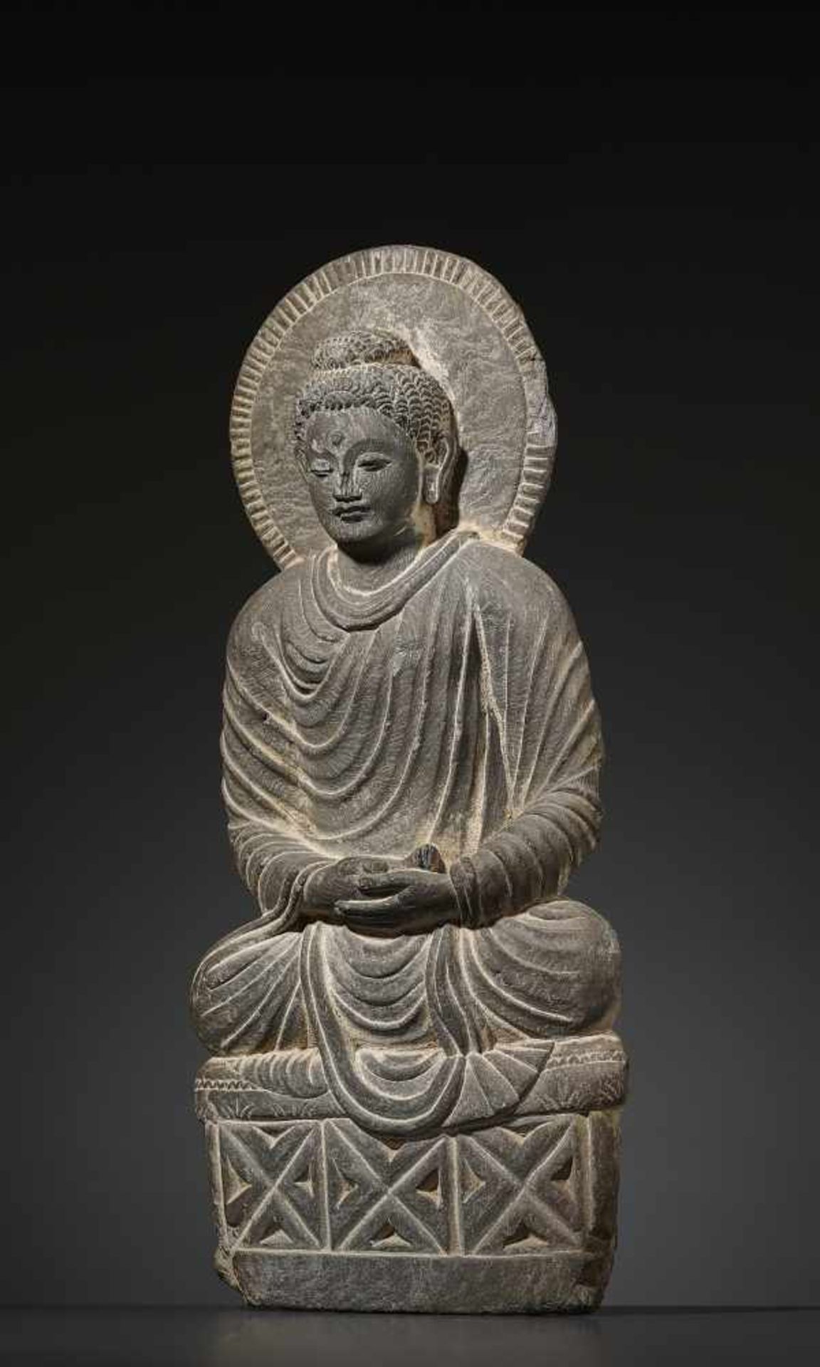 A LARGE GANDHARA BUDDHA STATUEAncient region of Gandhara, Kushan period, 2nd/3rd Century. - Image 2 of 9