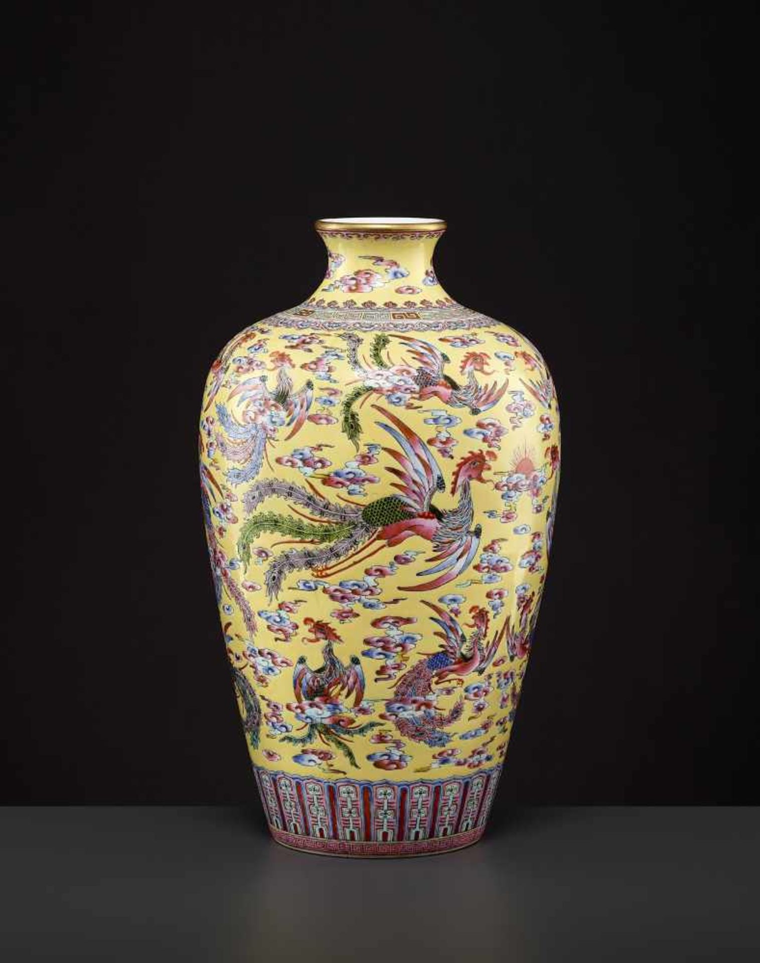 A PHOENIX MEIPING, REPUBLICAN PERIODChina, first half of 20th century. Neatly painted in vivid