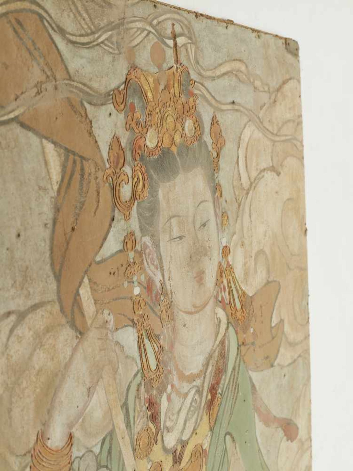 A STUCCO FRESCO, YUAN-MINGChina, 13th-16th century. Polychrome fresco painting with a celestial - Image 4 of 7