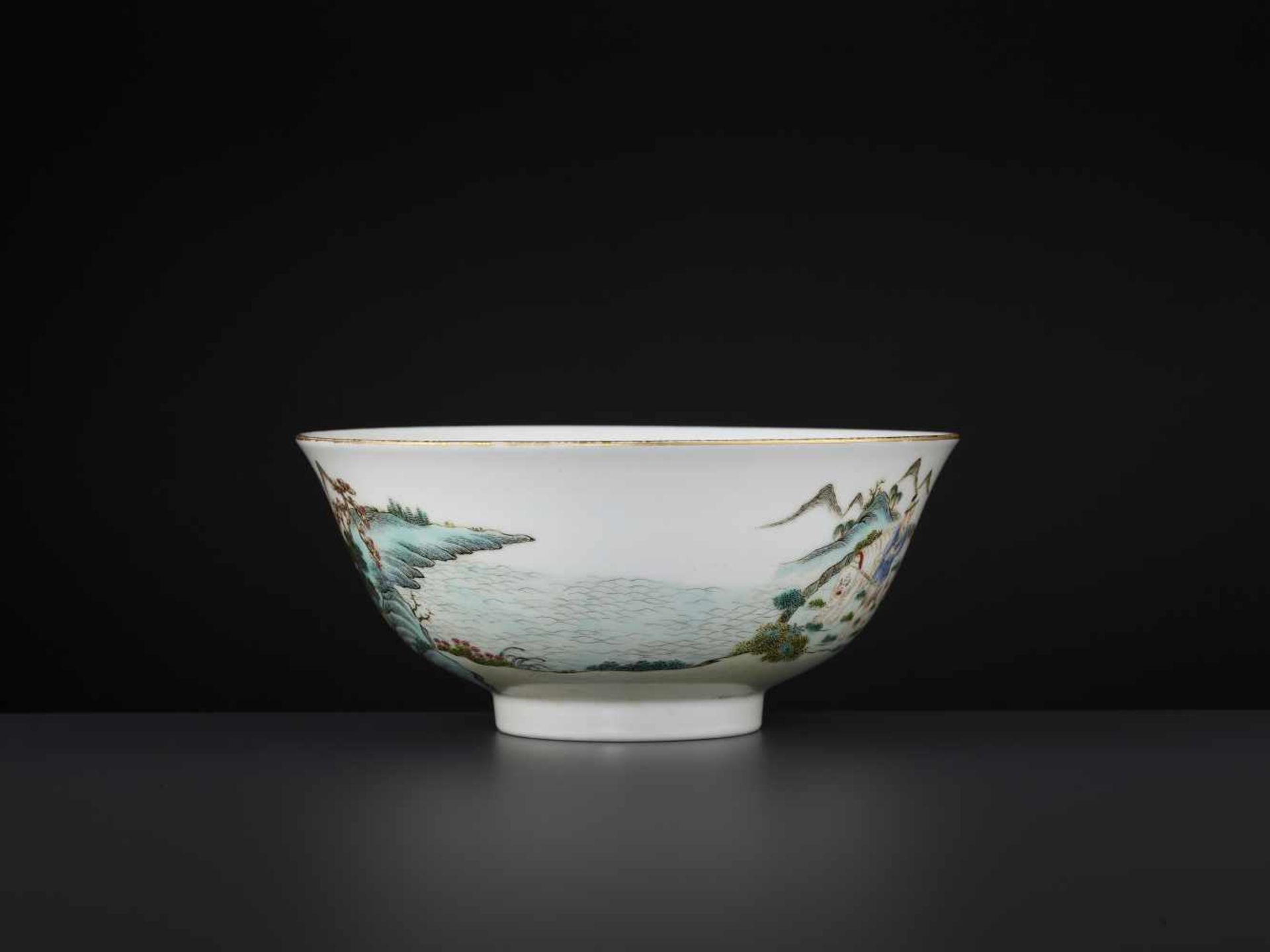 A PORCELAIN BOWL, REPUBLIC PERIODChina, 1900-1940. Painted in multi-colored enamels and gold - Image 3 of 8