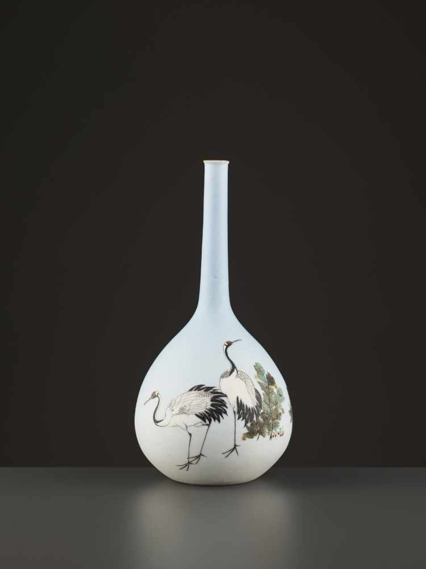 A TAKEUCHI CHUBEI BOTTLE VASE Japan, Meiji period (1868-1912). Porcelain with a shark skin glaze and - Image 2 of 8