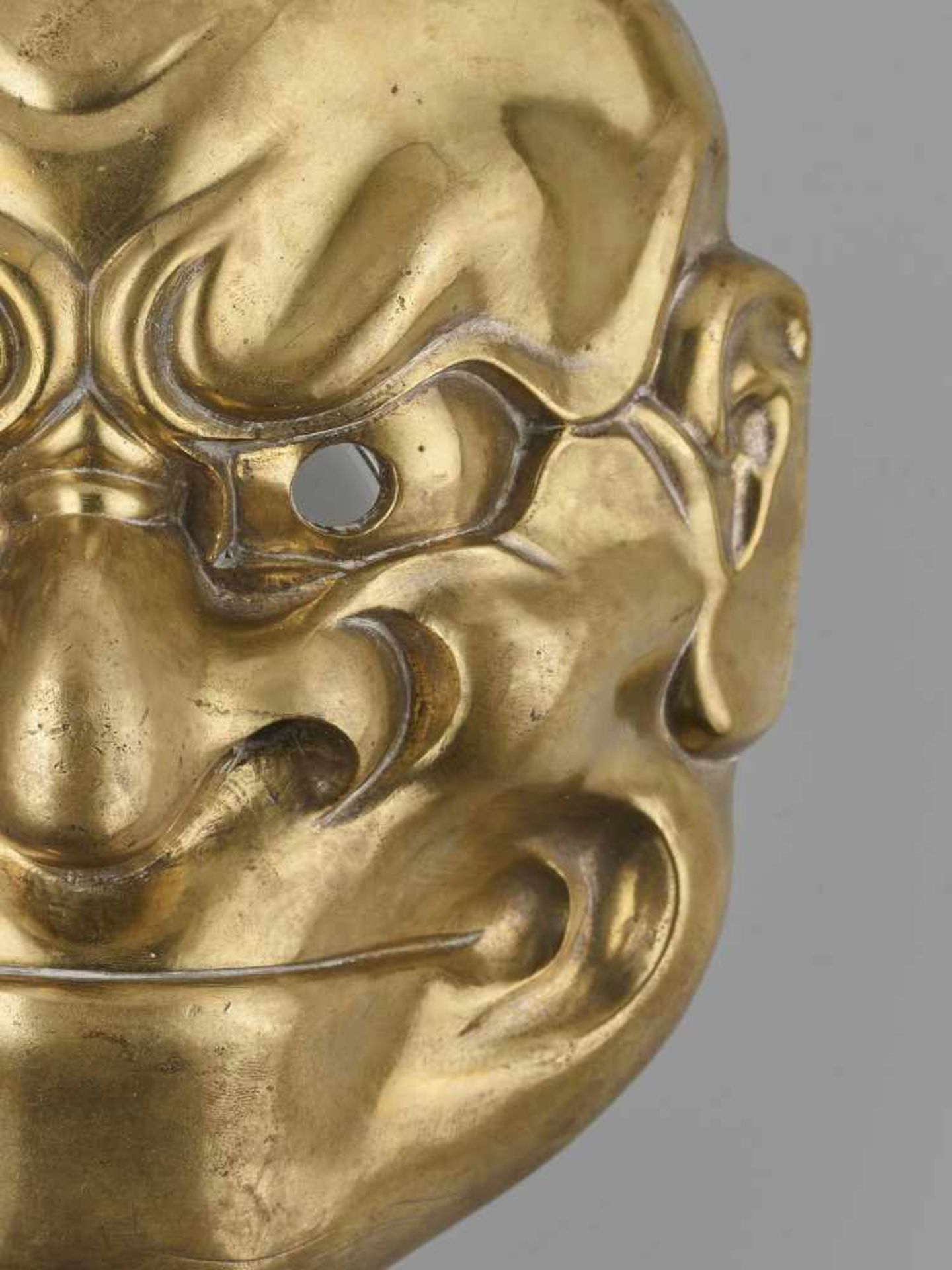 A LARGE BRONZE O-BESHIMI MASK Japan, 18th – 19th century. Massively cast bronze with openwork at the - Image 2 of 3