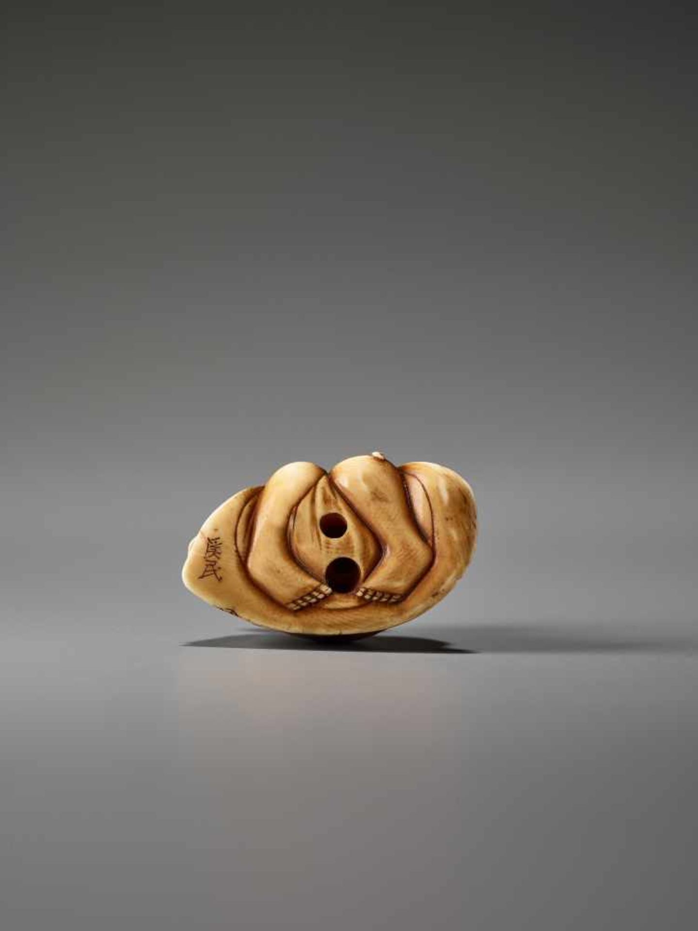 AN IVORY AND LACQUER NETSUKE OF OKAME WITH A SAKE CUP BY KEIMIN By Keimin, ivory netsuke with gold - Image 6 of 7