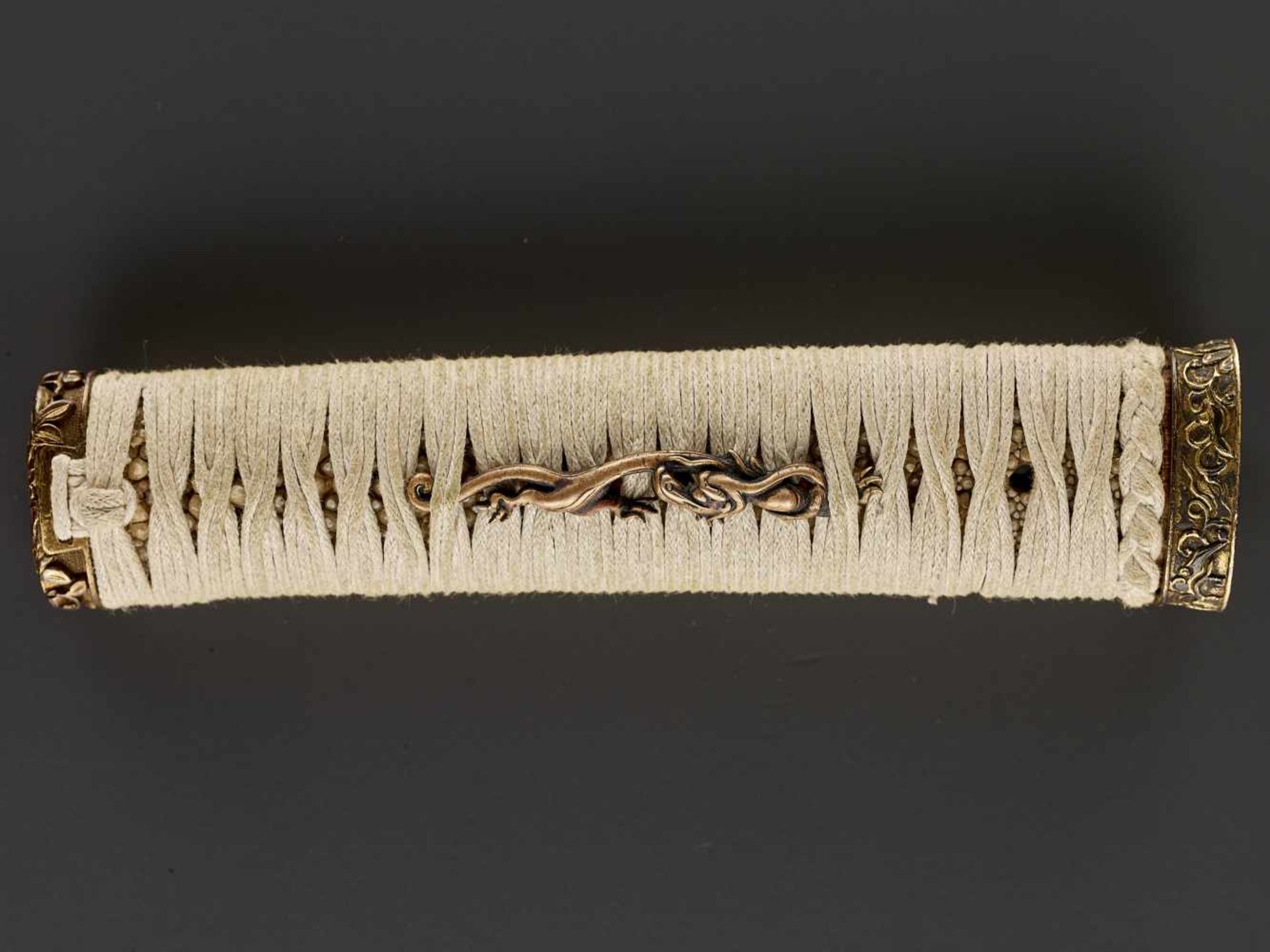 A WAKIZASHI IN KOSHIRAE BY HIROSUKE WITH NBTHK Japan, c. late 18th century to around 1800, Edo - Image 8 of 11