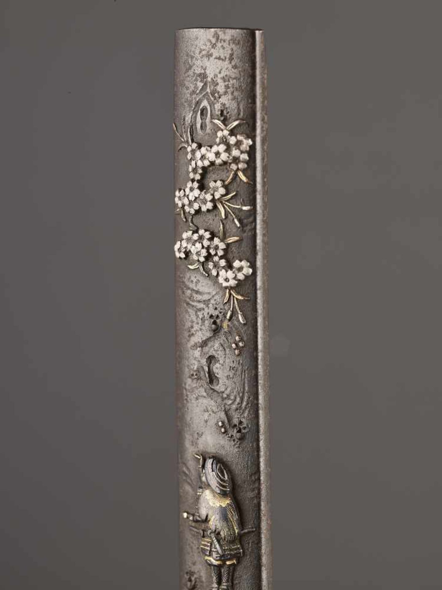 AN IRON, SILVER AND GOLD KOZUKA OF TAKANORI BY MASAYUKI By Terumitsu, kozuka handle, iron, silver - Image 3 of 4