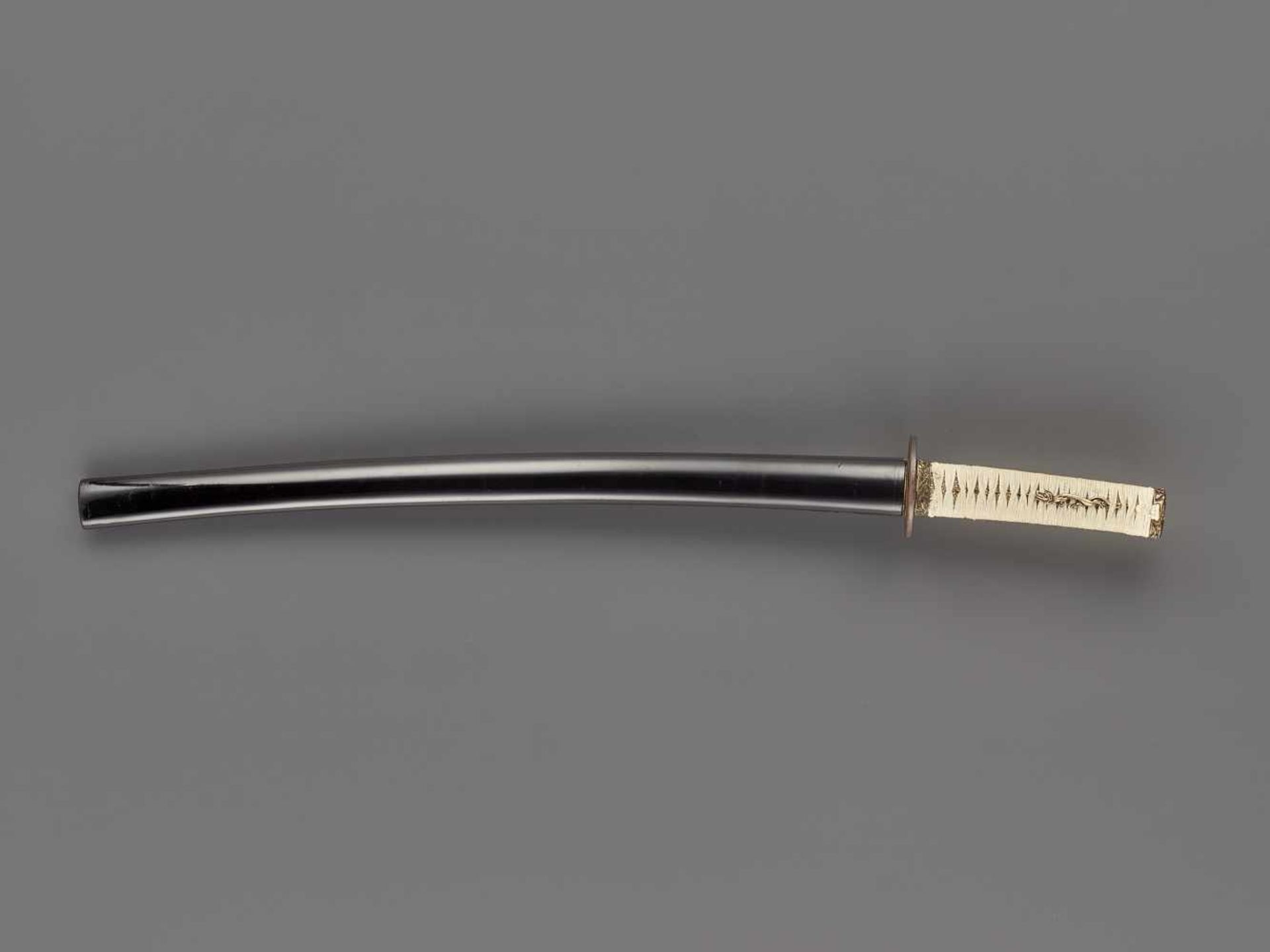 A WAKIZASHI IN KOSHIRAE BY HIROSUKE WITH NBTHK Japan, c. late 18th century to around 1800, Edo - Image 11 of 11