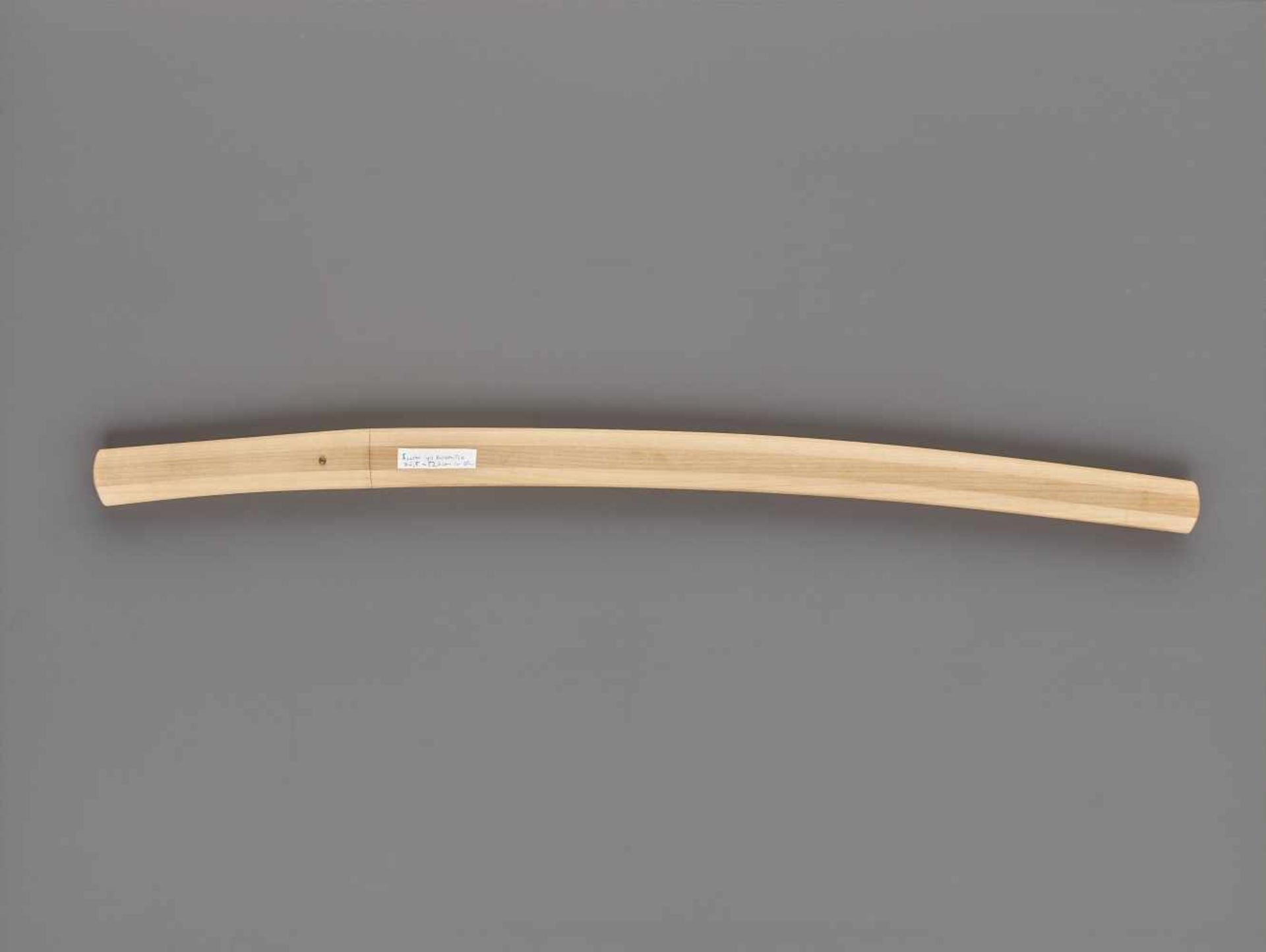 A WAKIZASHI IN SHIRASAYA BY SUKESADA Japan, late 17th to early 18th century, Edo period (1615-1868) - Image 5 of 6