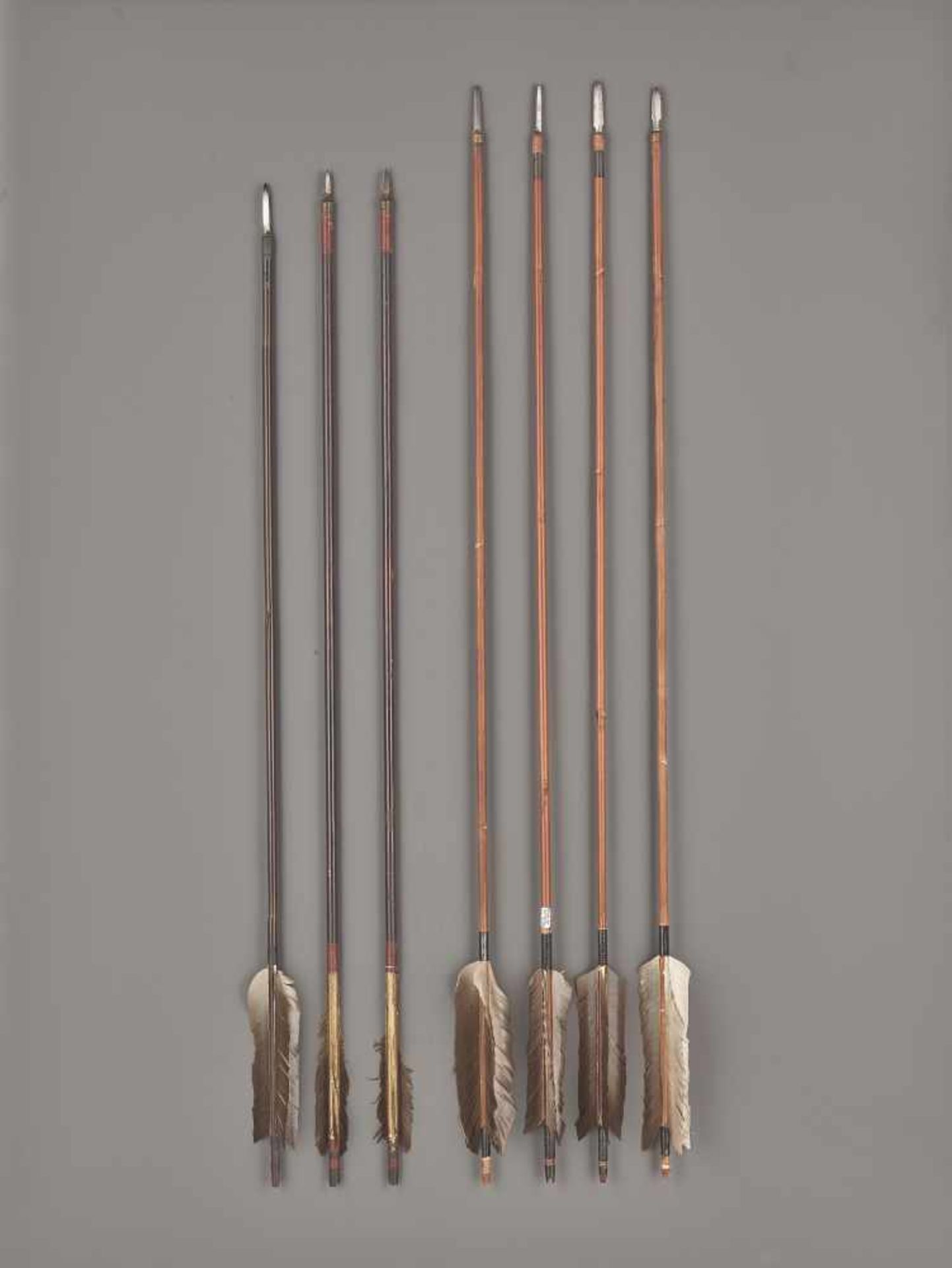 A RARE GROUP OF SEVEN YA (ARROWS) Bamboo shafts with feathers and steel arrow headsJapan, 19th - Image 6 of 6