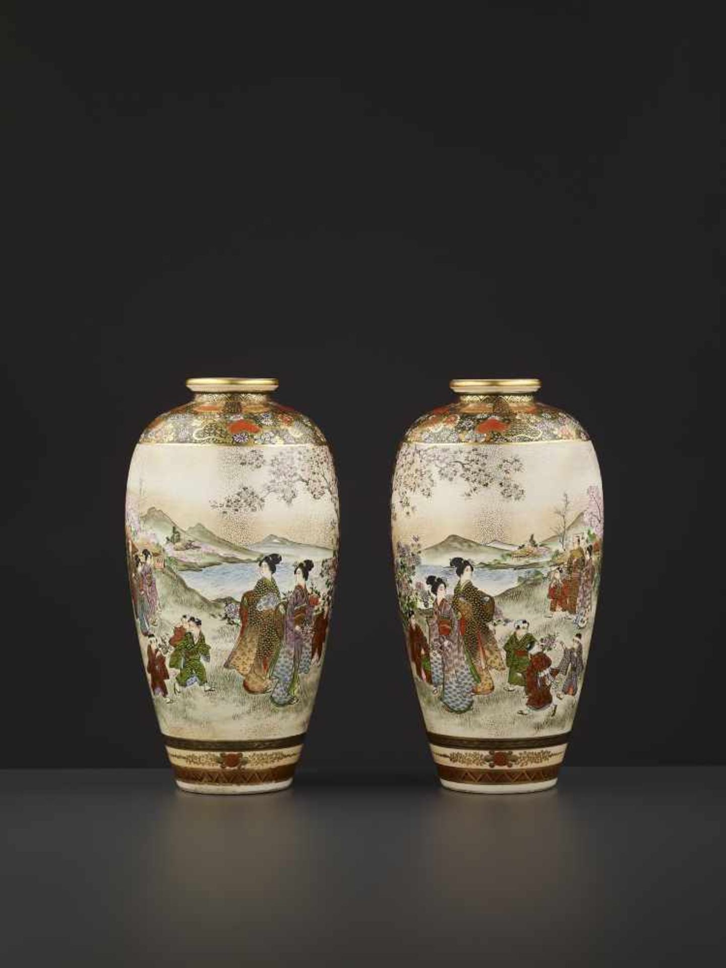 A FINE PAIR OF KINZAN VASES Japan, Meiji period (1868-1912). Each with a Kinzan seal mark painted in