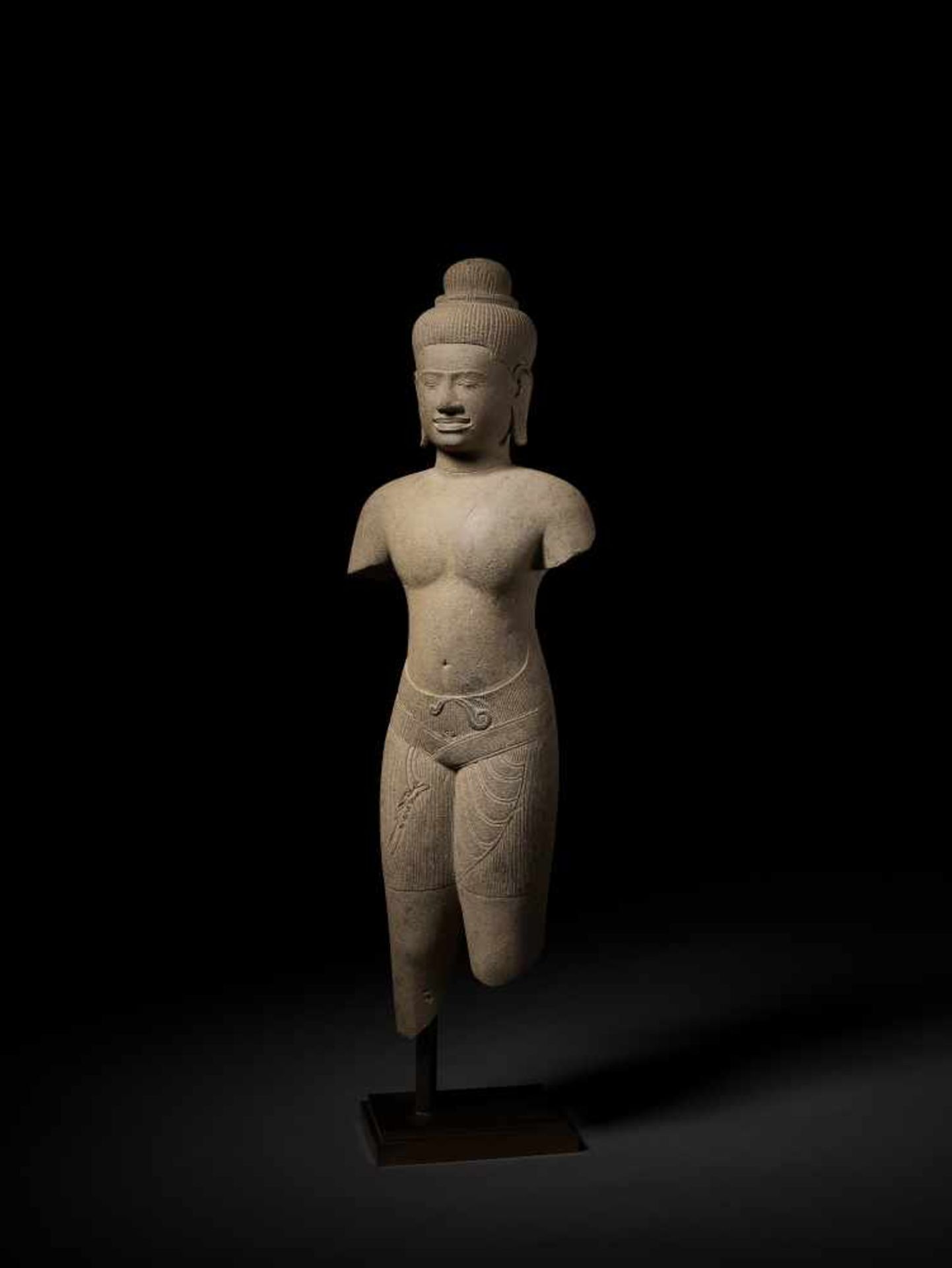 A STANDING DEITY, BAPHUON, KHMER, 11TH CENTURY A finely polished and exquisitely carved sandstone - Image 10 of 11