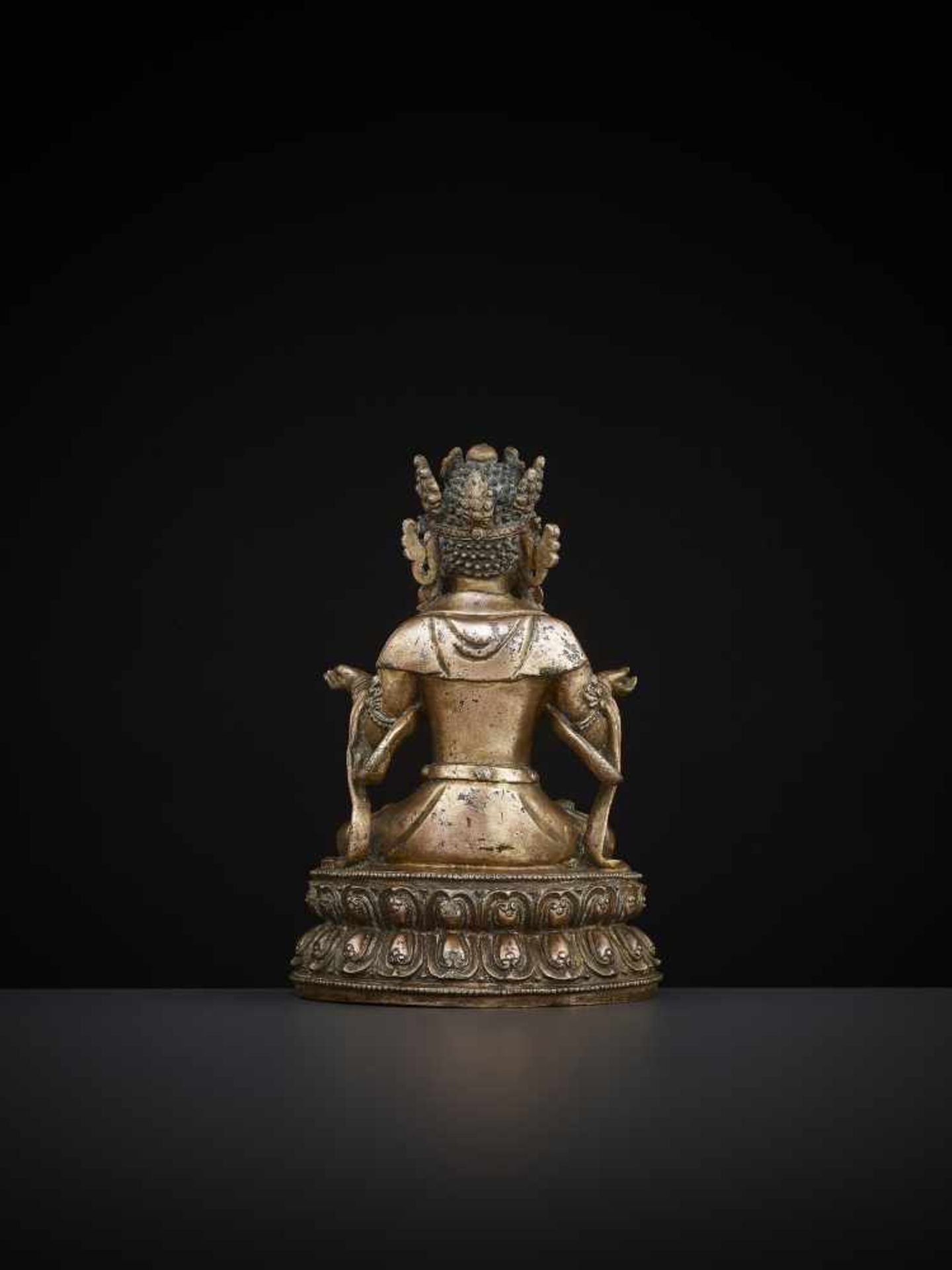 A COPPER-BRONZE STATUE OF BODHISATTVA Tibetan-Chinese, 15th – 16th century. Bodhisattva is seated in - Image 6 of 11