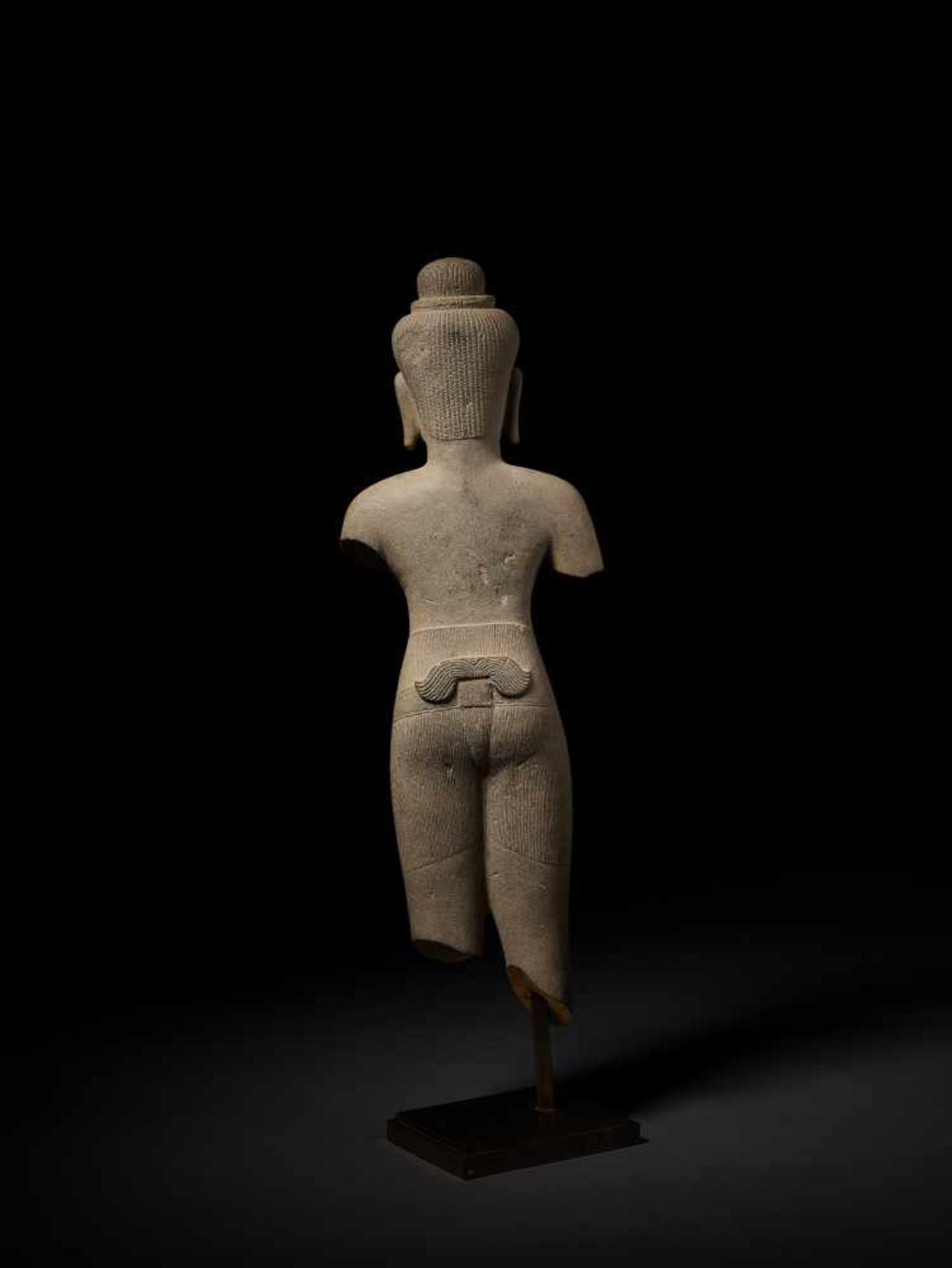 A STANDING DEITY, BAPHUON, KHMER, 11TH CENTURY A finely polished and exquisitely carved sandstone - Image 8 of 11
