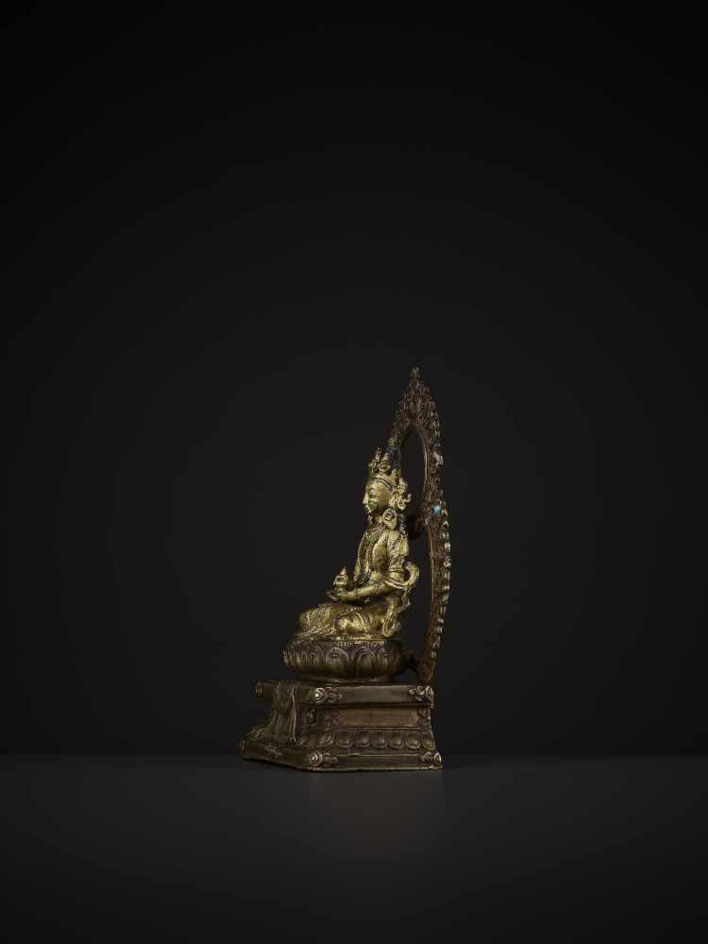 A COPPER ALLOY SHRINE TO AMITAYUS, QING China, 18th century. The lacquer gilt figure holding a - Image 3 of 7