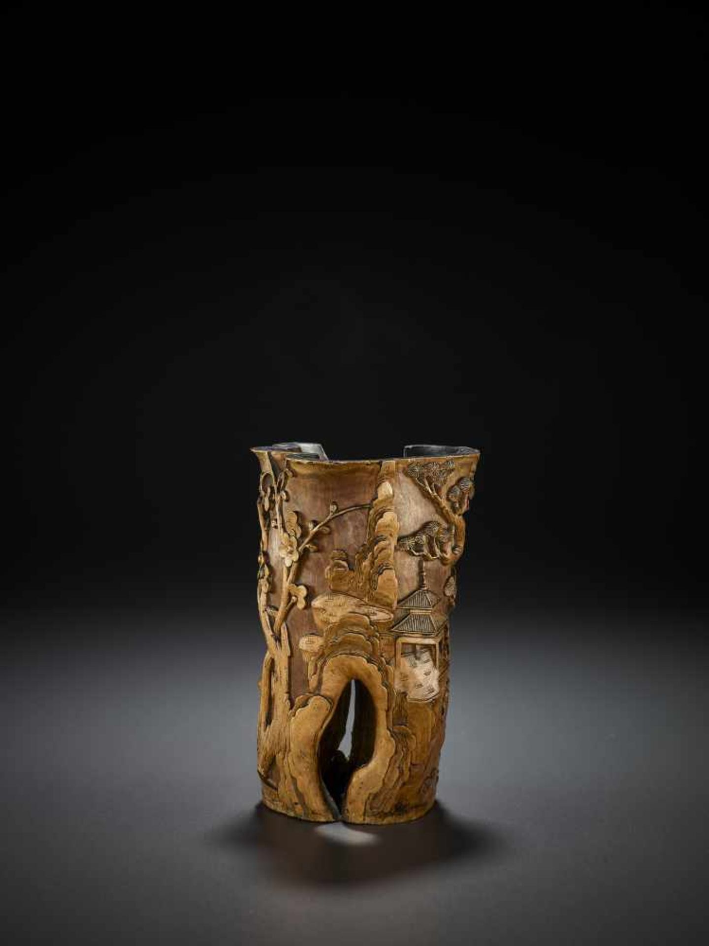 A CARVED WOOD BITONG, QING China, 18th – earlier 19th century. Several natural crevices are cleverly - Image 7 of 11