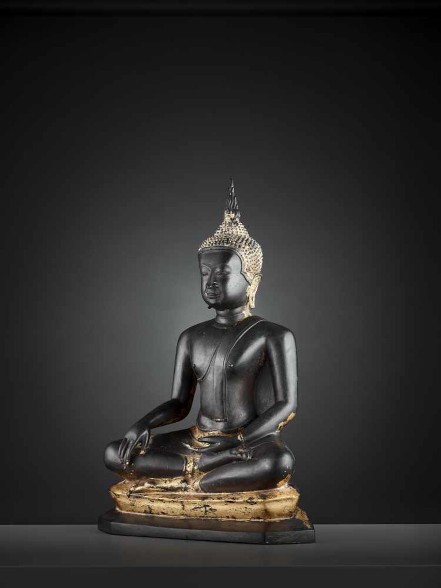 A BUDDHA SHAKYAMUNI LACQUER-GILT BRONZE Laos, 19th – early 20th century. Buddha is cast seated in - Image 2 of 7