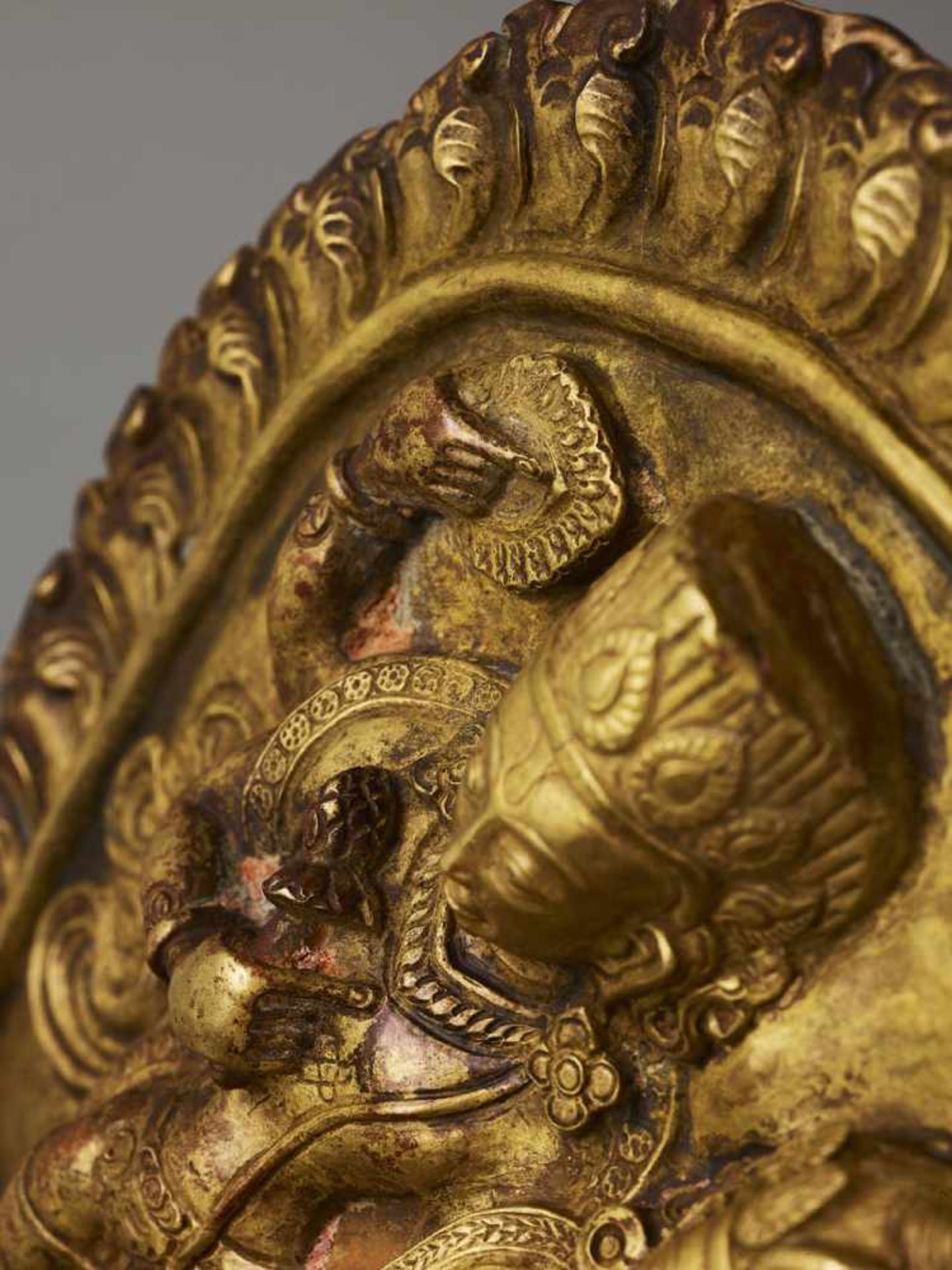 A GILT COPPER REPOUSSÉ RELIEF Nepal, 18th – 19th century. Depiction of Lakshmi-Narayana, a - Image 7 of 7