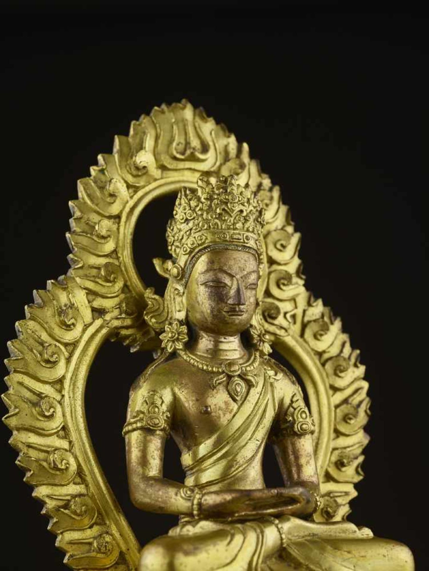 A GILT-BRONZE FIGURE OF AMITAYUS, QIANLONG China, 1736-1795. The figure is finely cast with legs - Image 3 of 9