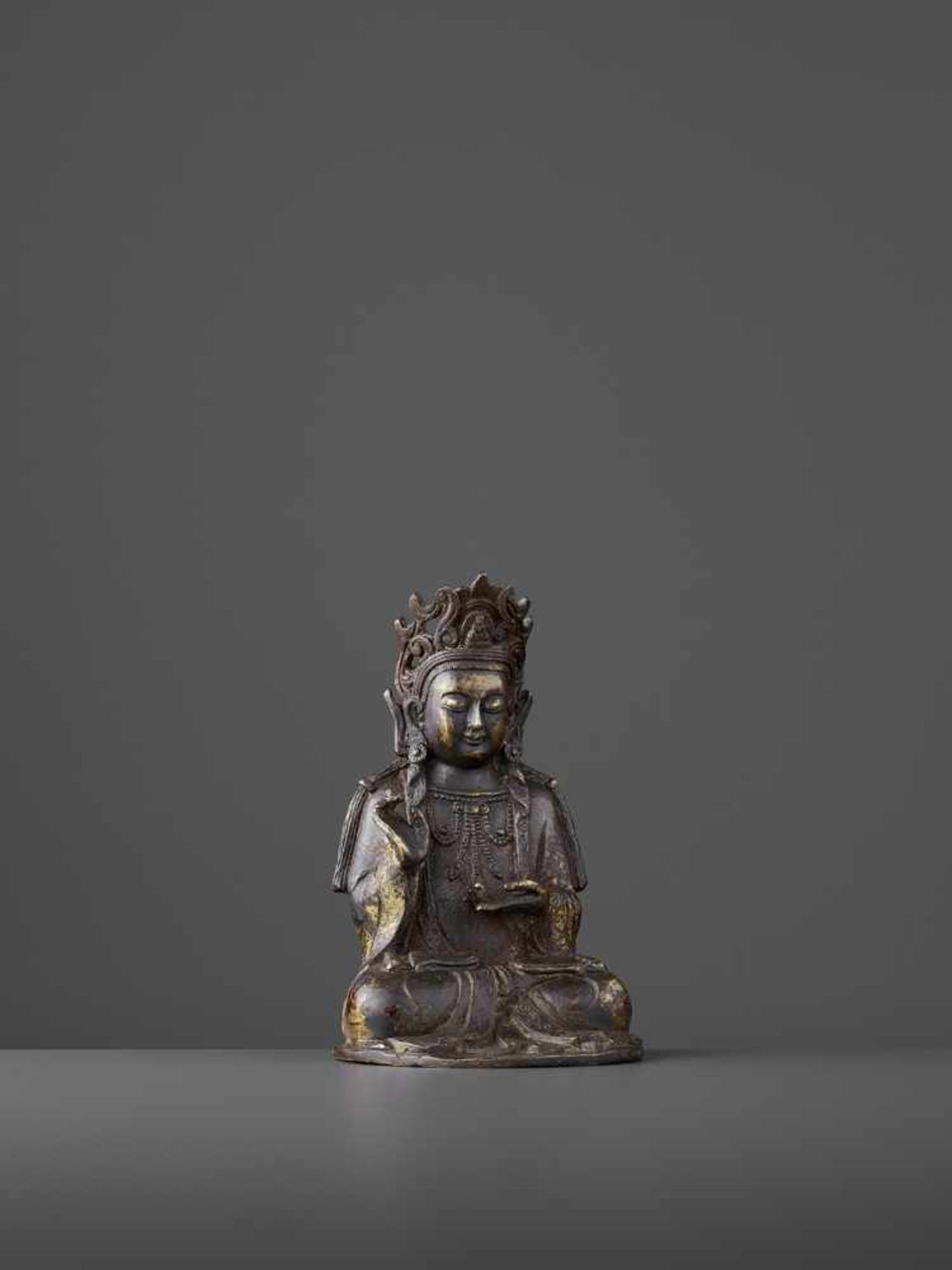 A FINELY CAST BRONZE GUANYIN, MING China, 1368-1644. The figure seated in padmasana, the right - Image 6 of 9