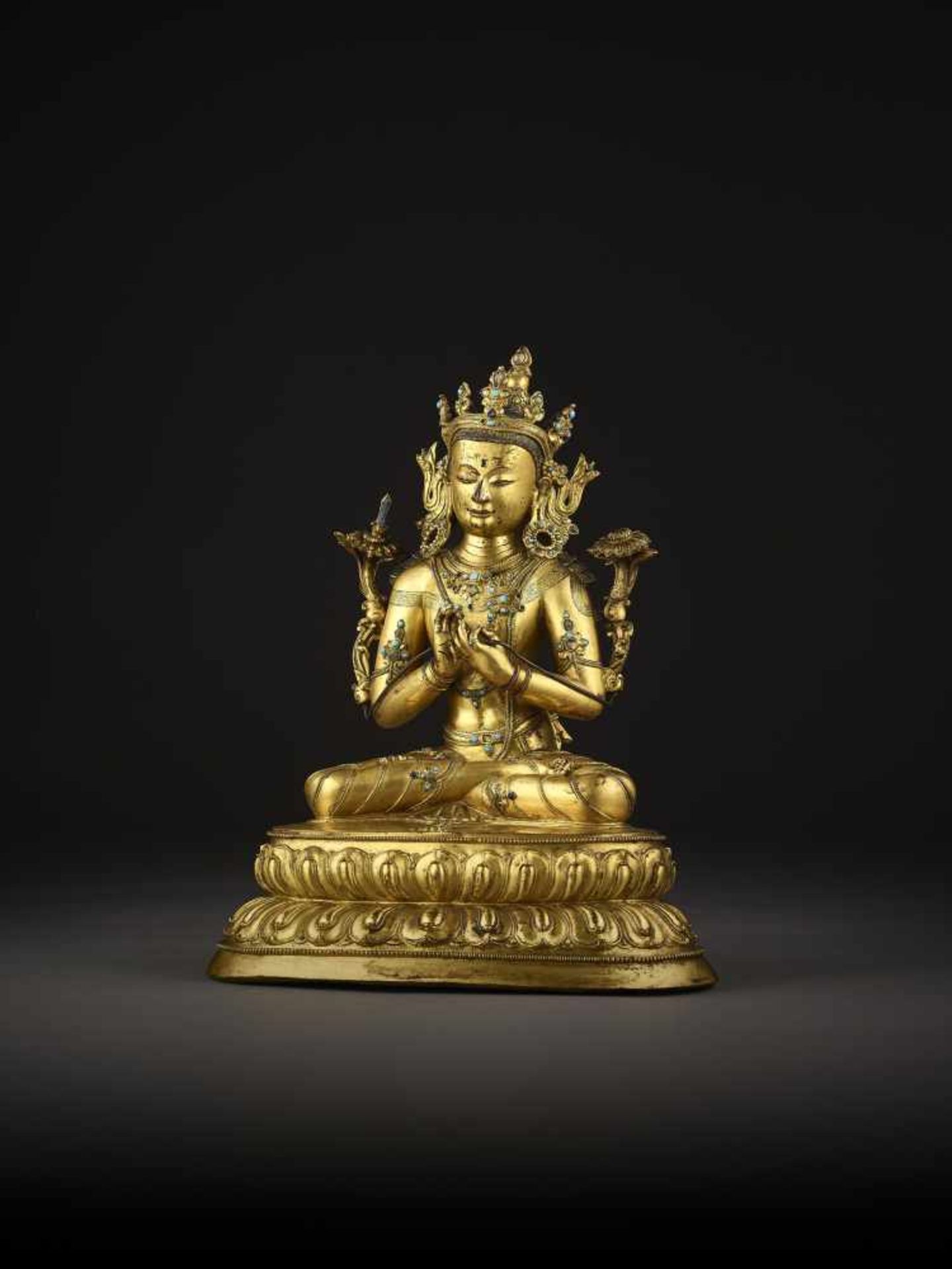 AN EXTREMELY RARE GILT-BRONZE FIGURE OF MANJUSRI, TIBET 14TH CENTURY - Image 6 of 23