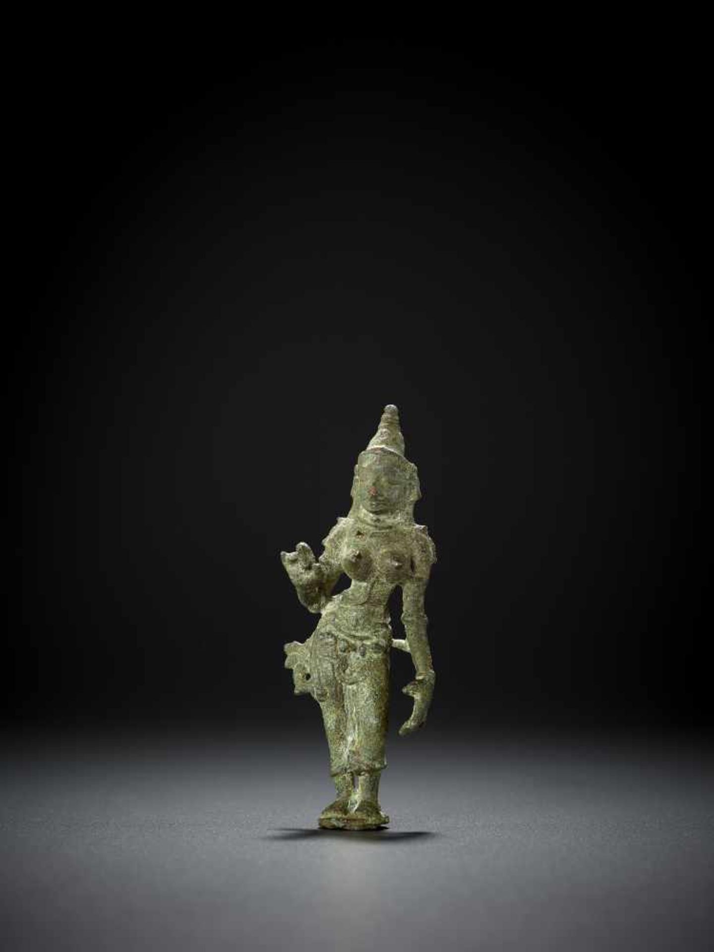 A BRONZE OF PARVATI, 13TH CENTURY South India, Chola period. Standing in graceful tribangha on a - Image 2 of 11