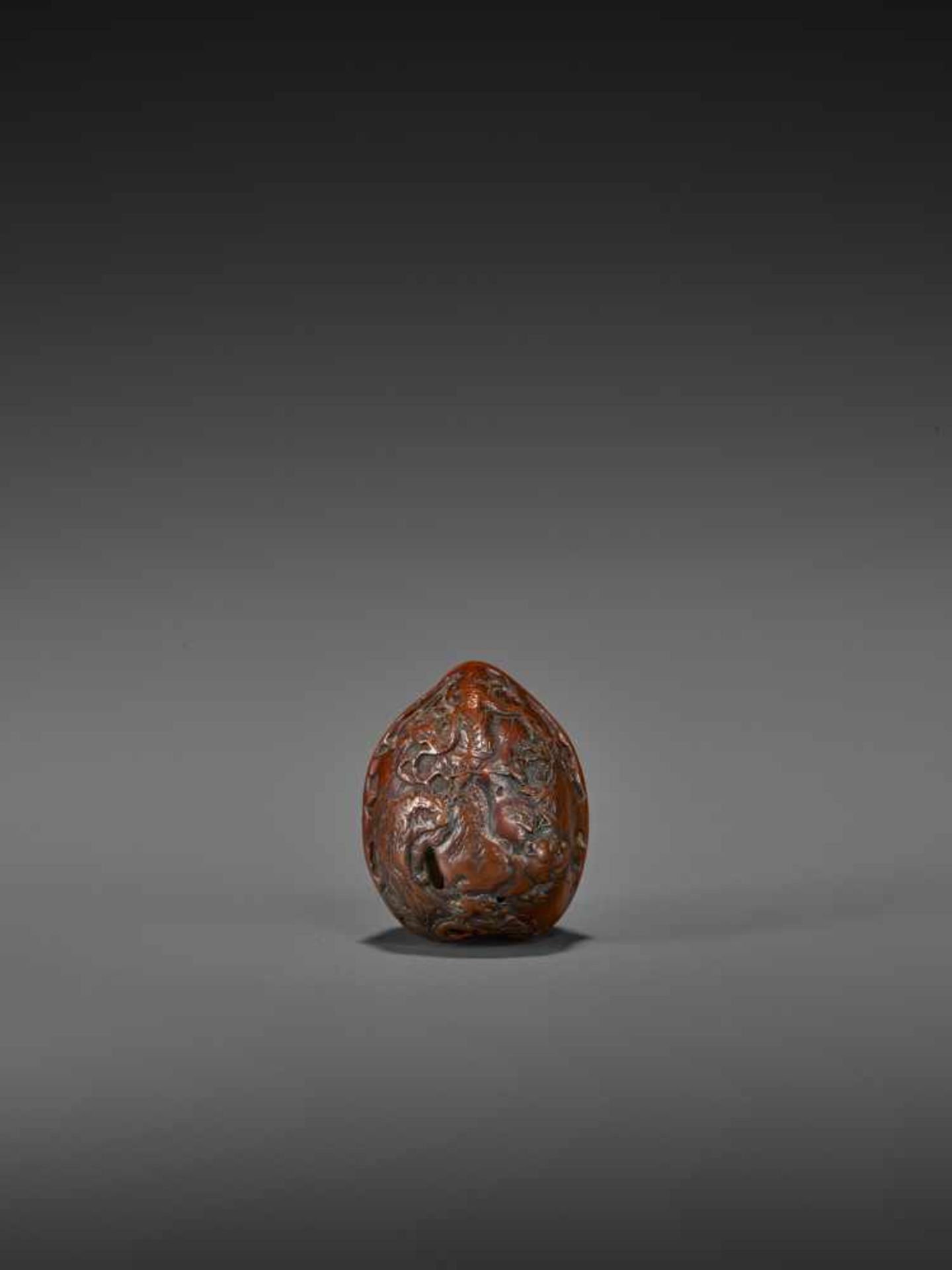 A SPECTACULAR WALNUT NETSUKE OF A DRAGON AND TIGER UnsignedJapan, 19th century, Edo period (1615- - Image 5 of 10