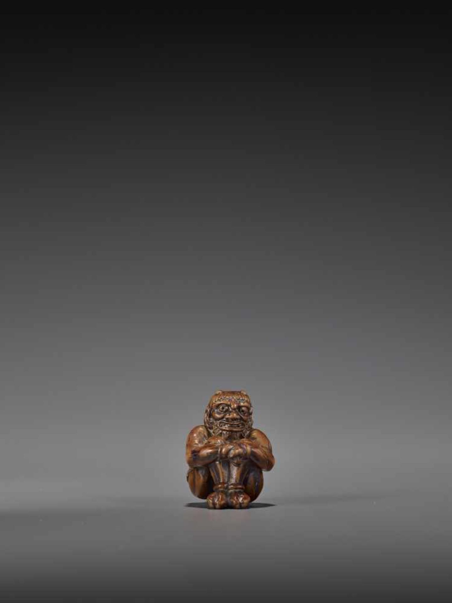 GYOKURIN: AN AMUSING WOOD NETSUKE OF RAIJIN WITH RAITARO By Gyokurin, signed GyokurinJapan, early - Image 10 of 12