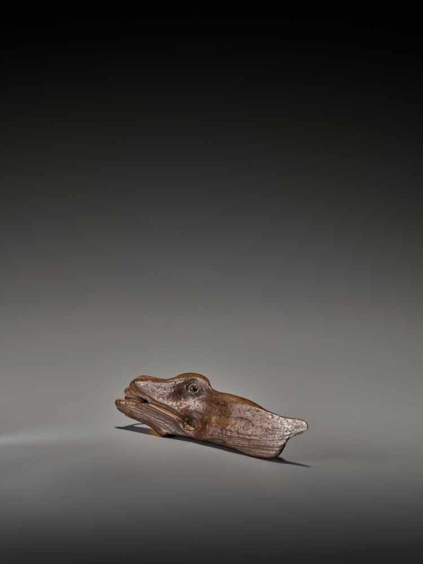 A RARE 17TH CENTURY DRIFTWOOD NETSUKE OF A LARGE FISH UnsignedJapan, 17th century, Edo period ( - Image 2 of 6