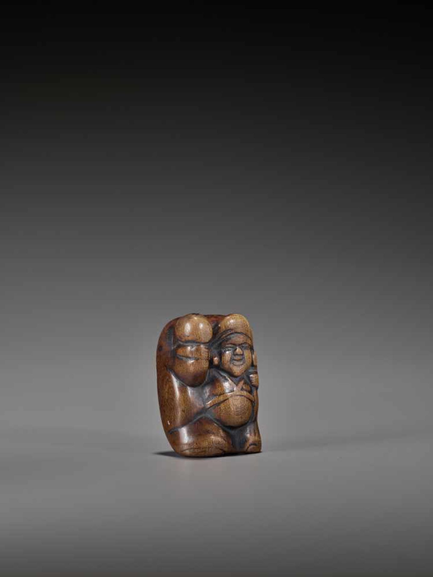 A LARGE AND UNUSUAL WOOD NETSUKE OF DAIKOKU UnsignedJapan, early 18th century, Edo period (1615- - Image 6 of 8