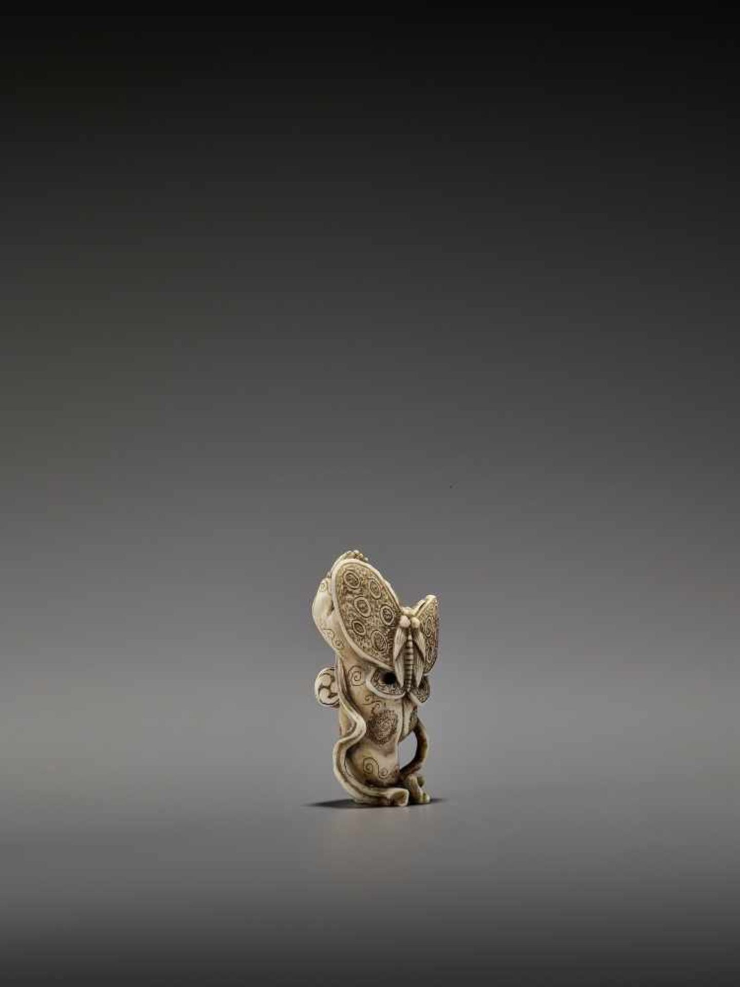 MASAHIRO: A VERY RARE IVORY NETSUKE OF A BUTTERFLY DANCER, KOCHO NO MAI By Masahiro, signed - Image 7 of 13