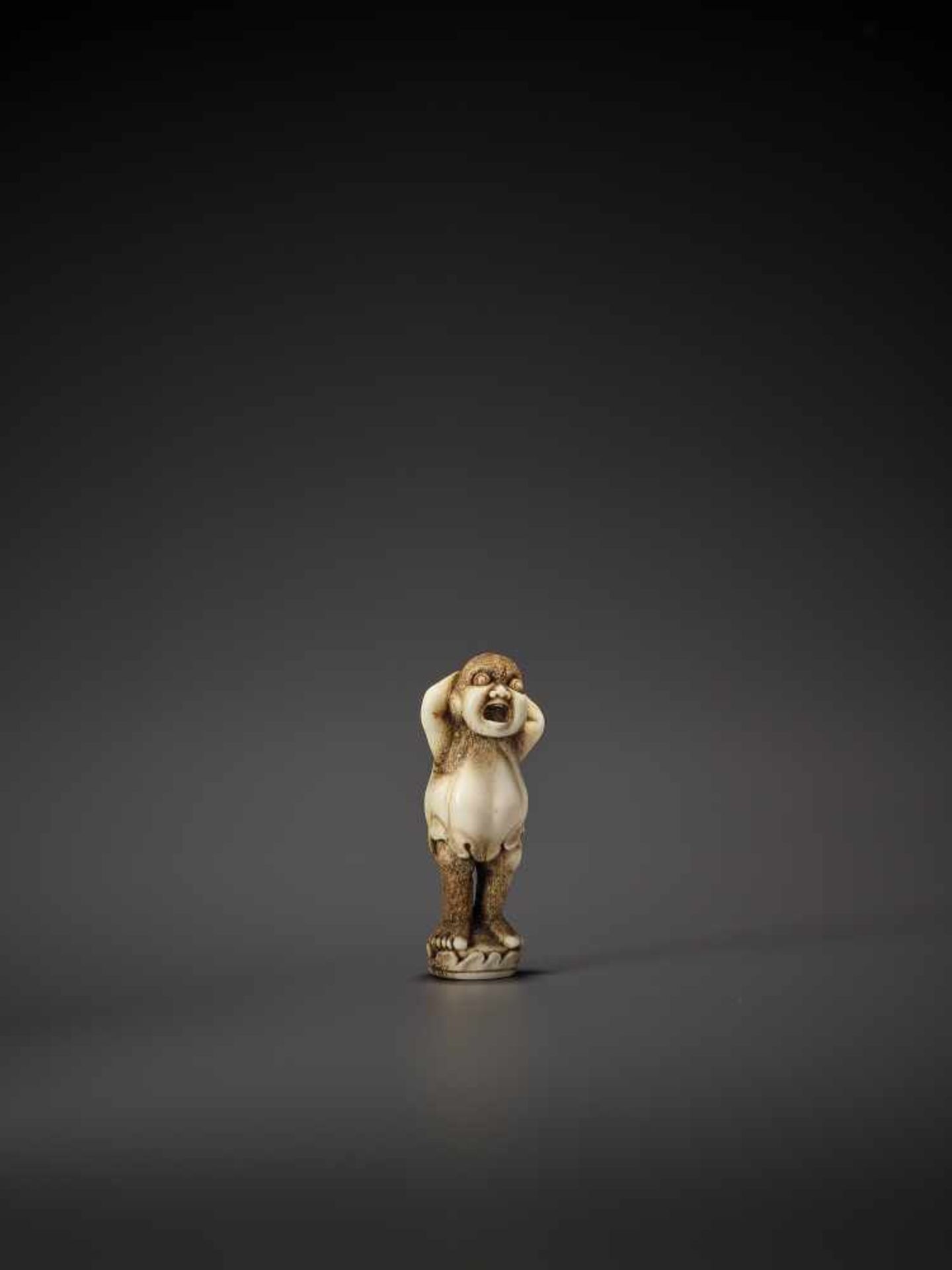 A BRILLIANT STAG ANTLER NETSUKE OF A YAWNING DARUMA UnsignedJapan, 19th century, Edo period (1615- - Image 9 of 10