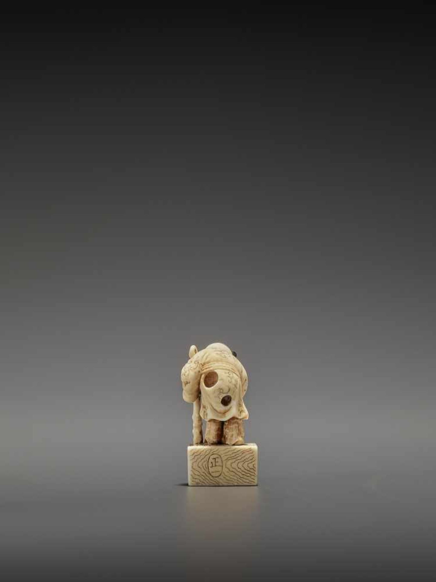 MASAKAZU: IVORY NETSUKE OF A KARAKO SCARING A YOUNG MONK By Masakazu, signed MasakazuJapan, Osaka, - Image 5 of 11