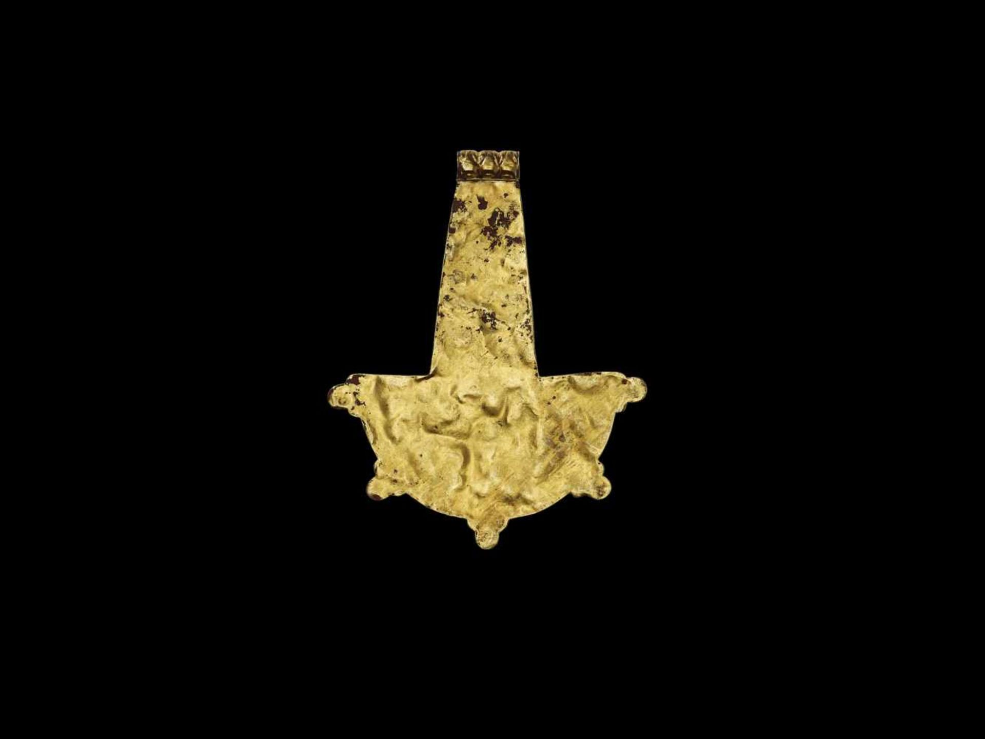 A CHAM GOLD PENDANT WITH HEAD OF KALA Central or southern Cham kingdom, Tra Kieu Style, 11th – - Image 3 of 5