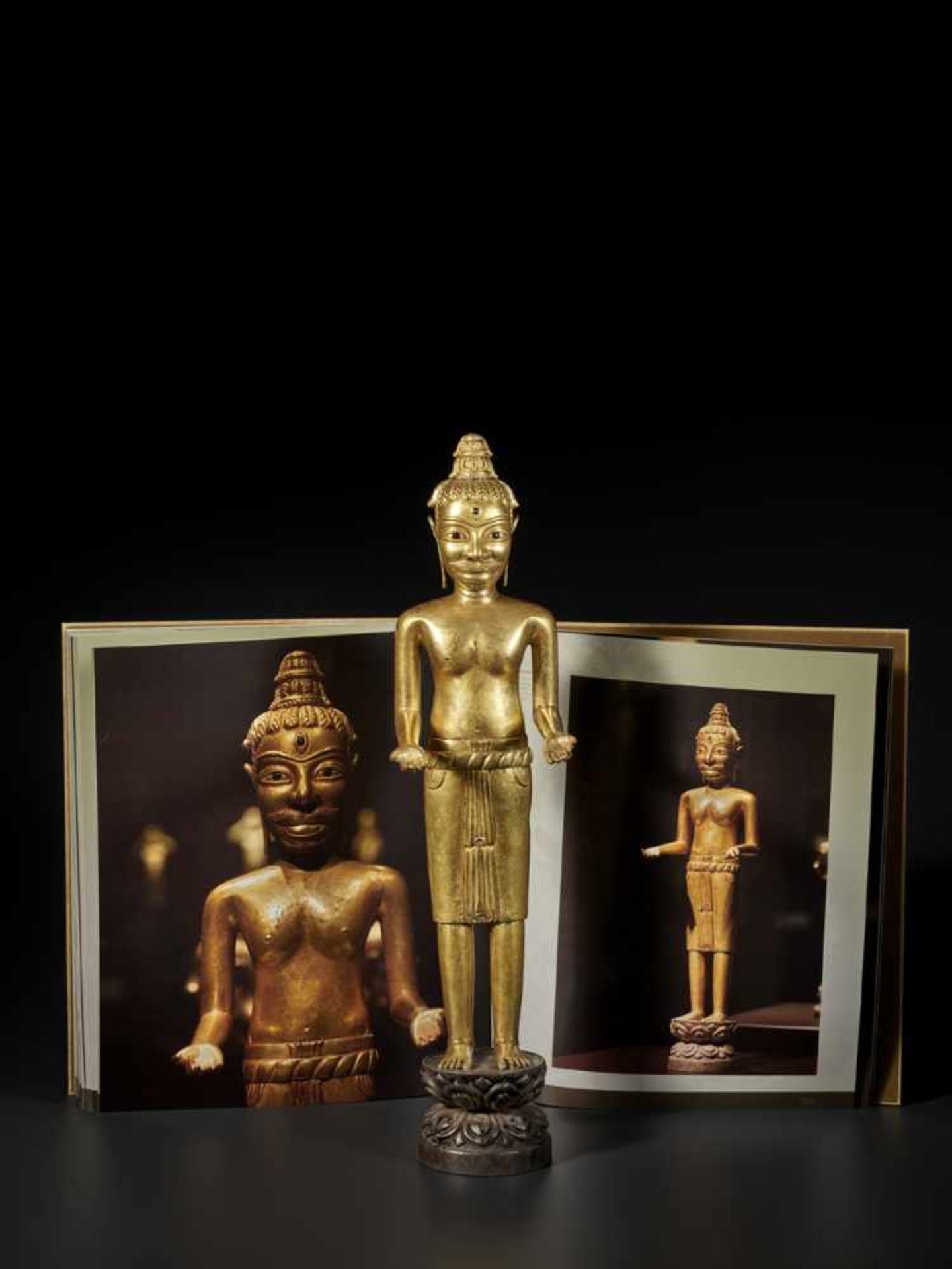 zurückgezogen / withdrawn---A STUNNING VIETNAMESE CHAM STYLE GOLD FIGURE OF SHIVA Vietnam, Cham - Bild 4 aus 10