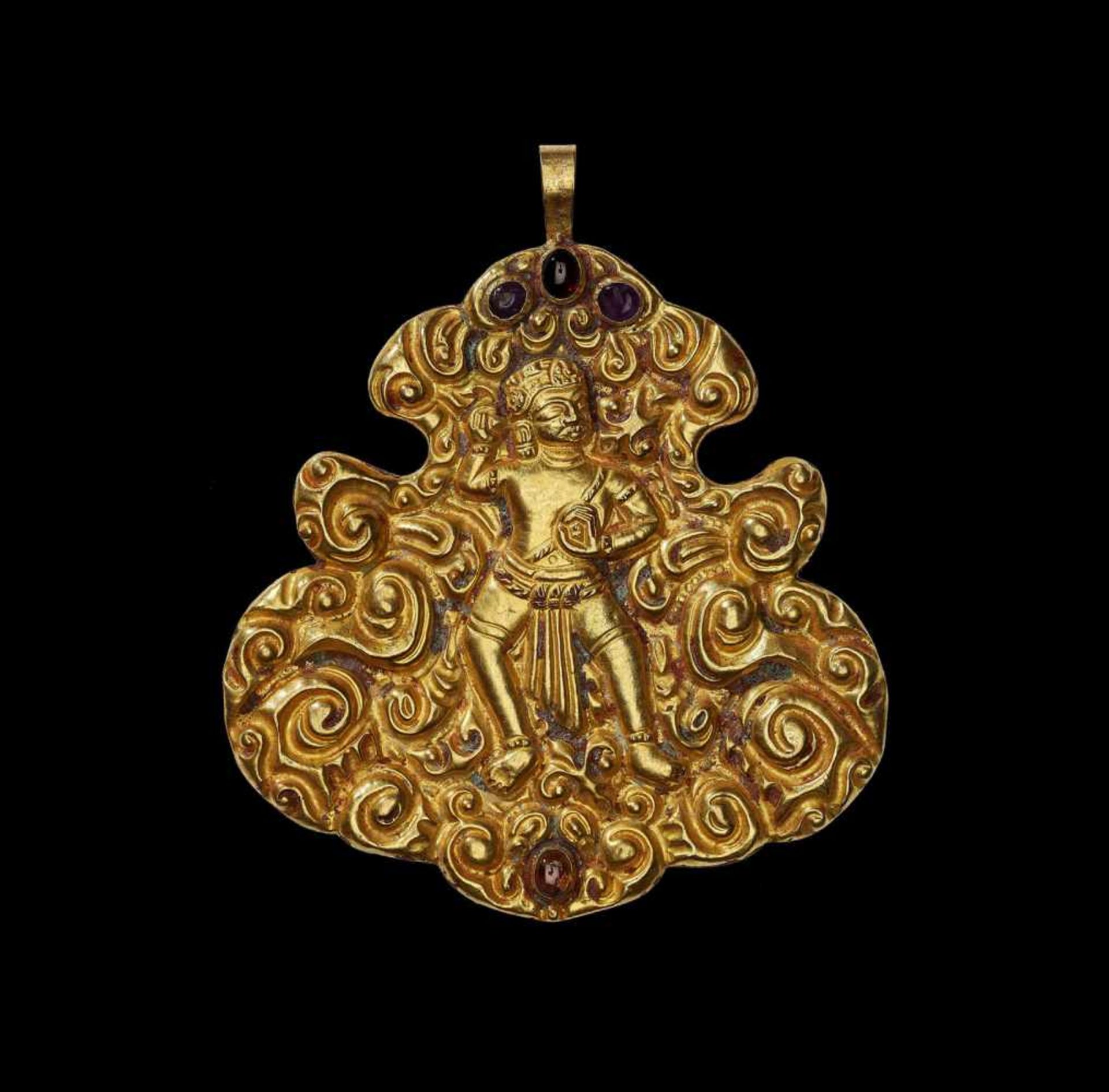 A CHAM GOLD PECTORAL DEPICTING A MALE DANCER Central Cham kingdom, classical period, 10th – 12th - Image 3 of 4