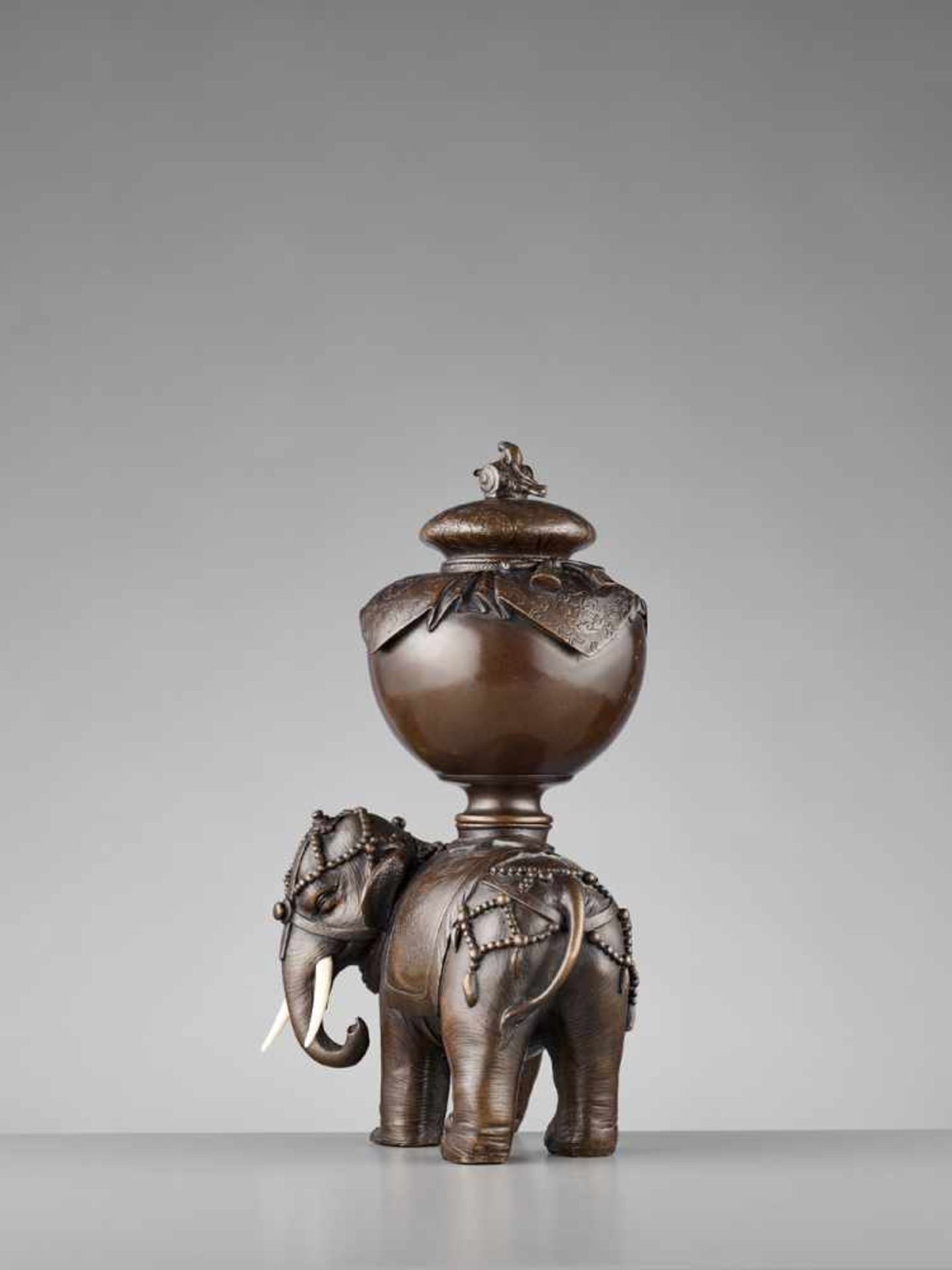 A FINE LARGE CAPARISONED ELEPHANT BRONZE KORO Japan, Meiji period (1868-1912)The pachyderm stands on - Image 3 of 10
