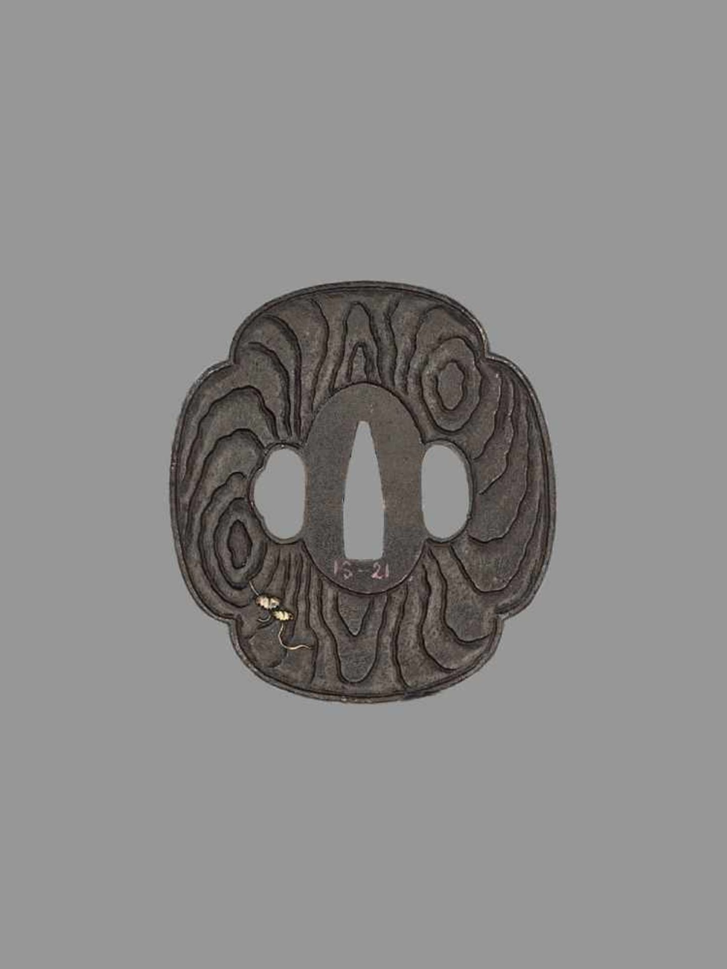 TWO IRON TSUBA WITH TREE BARK AND CICADA Japan, 18th to 19th century, Edo period (1615-1868)The - Bild 2 aus 7