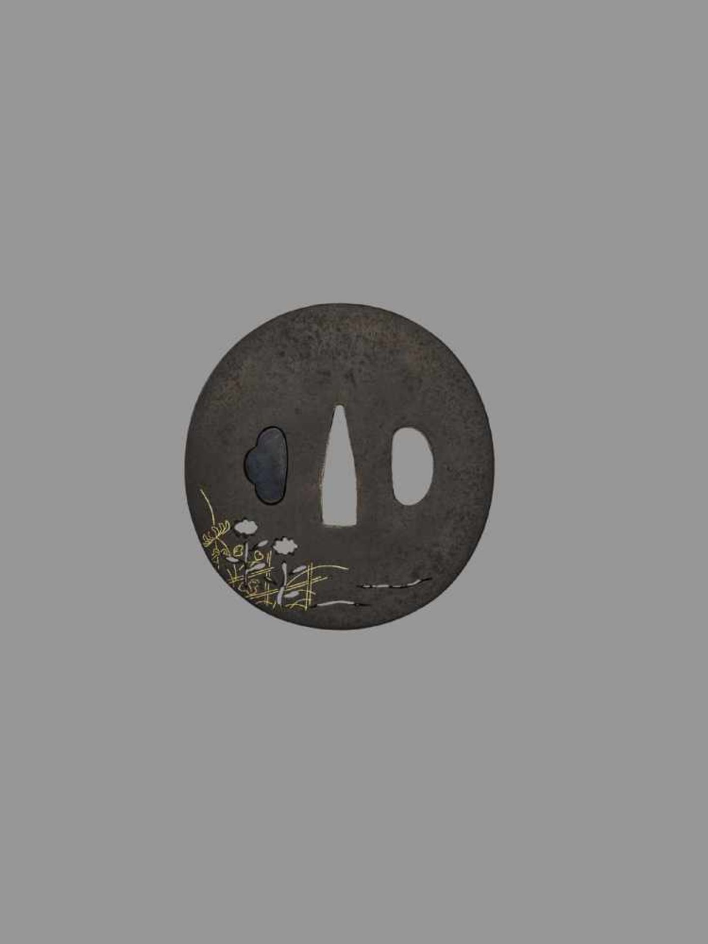 AN IRON TSUBA WITH FLOWERS AND NUNOME-ZOGAN Japan, 18th century, Edo period (1615-1868)The tsuba - Bild 4 aus 4