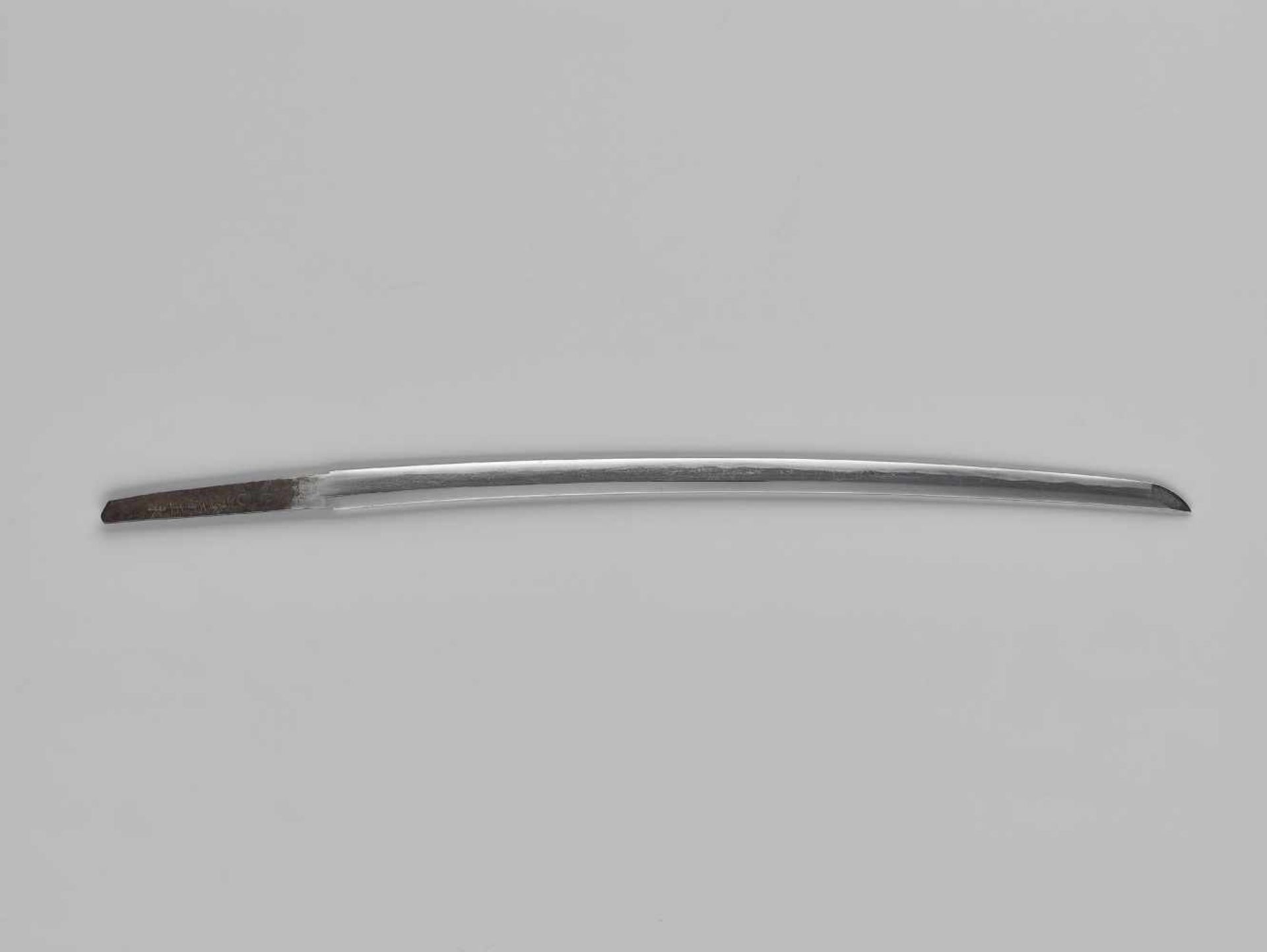 MASANAGA: A WAKIZASHI IN KOSHIRAE By Masanaga, signed Fujiwara MasanagaJapan, mid-Edo period (1615- - Image 2 of 10