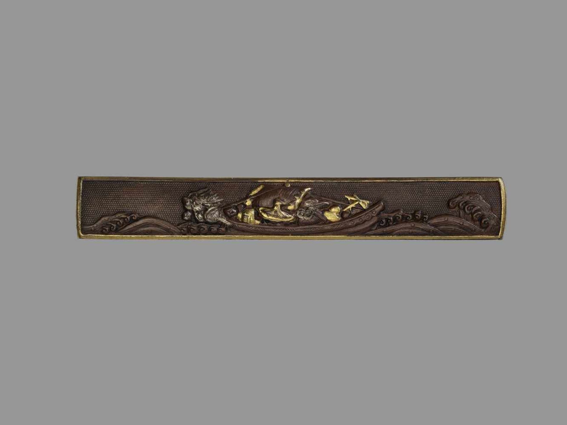 A RARE SET OF KOZUKA Japan, 19th century, Edo period (1615-1868)A set of six kozuka inside a three- - Bild 4 aus 13