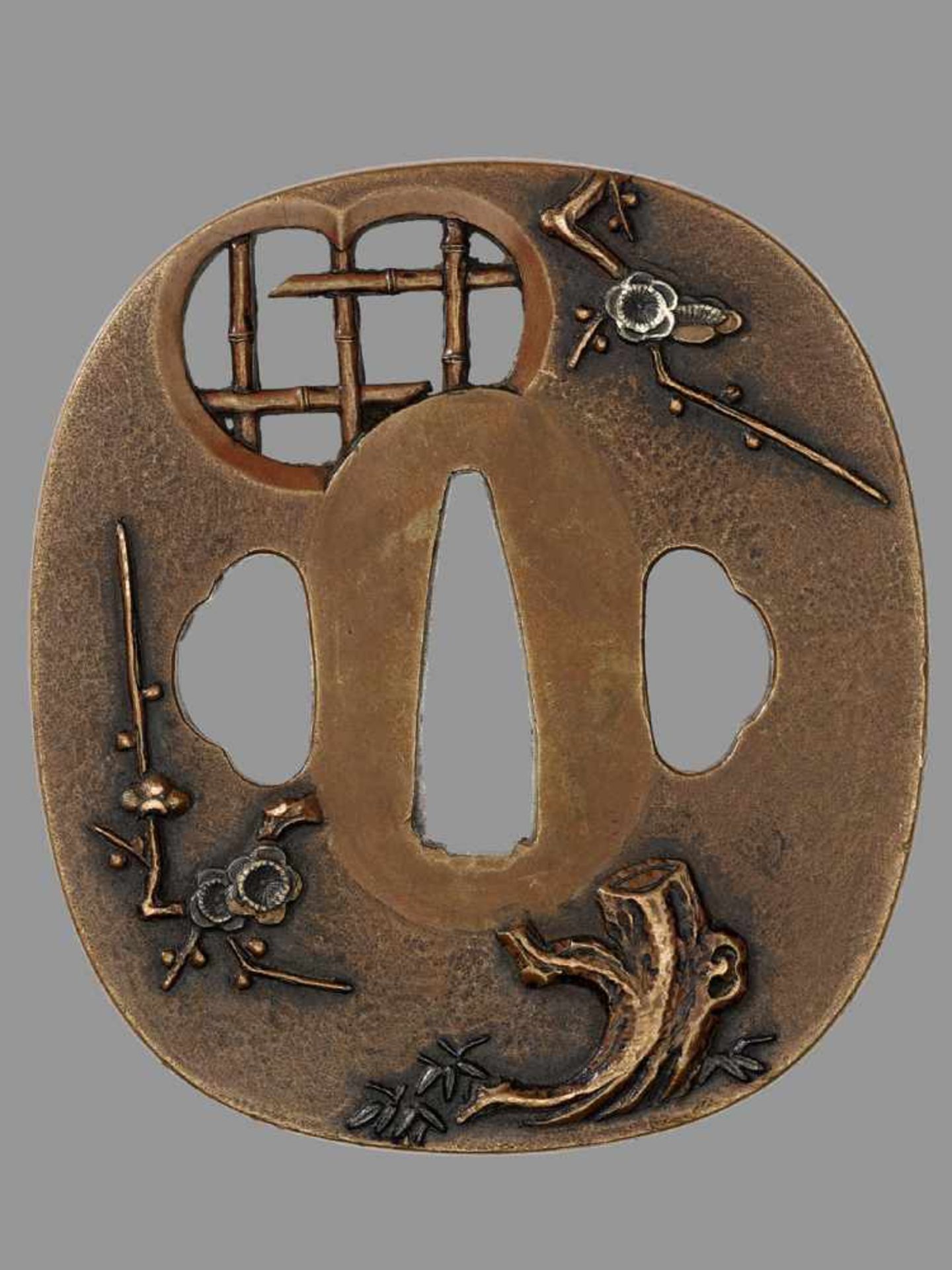 A COPPER TSUBA WITH CHERRY BLOSSOMS Japan, 19th century, Edo period (1615-1868)The rather thick - Bild 2 aus 4