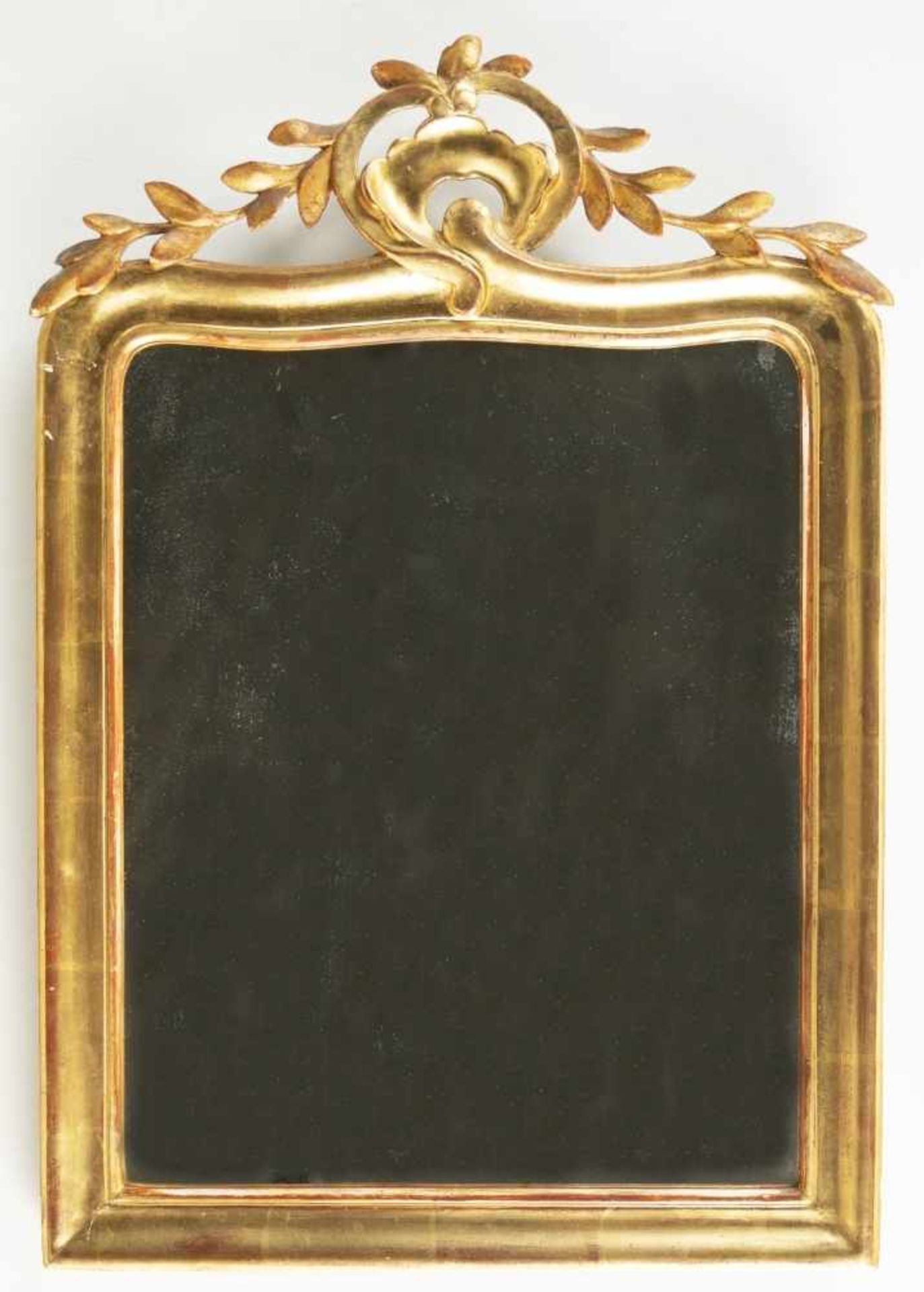 Zwei SpiegelHolz, vergoldet, 20. Jh.ca. 63 x 42 cm und 46 x 28 cmZustand: bestossenTwo Mirrors,