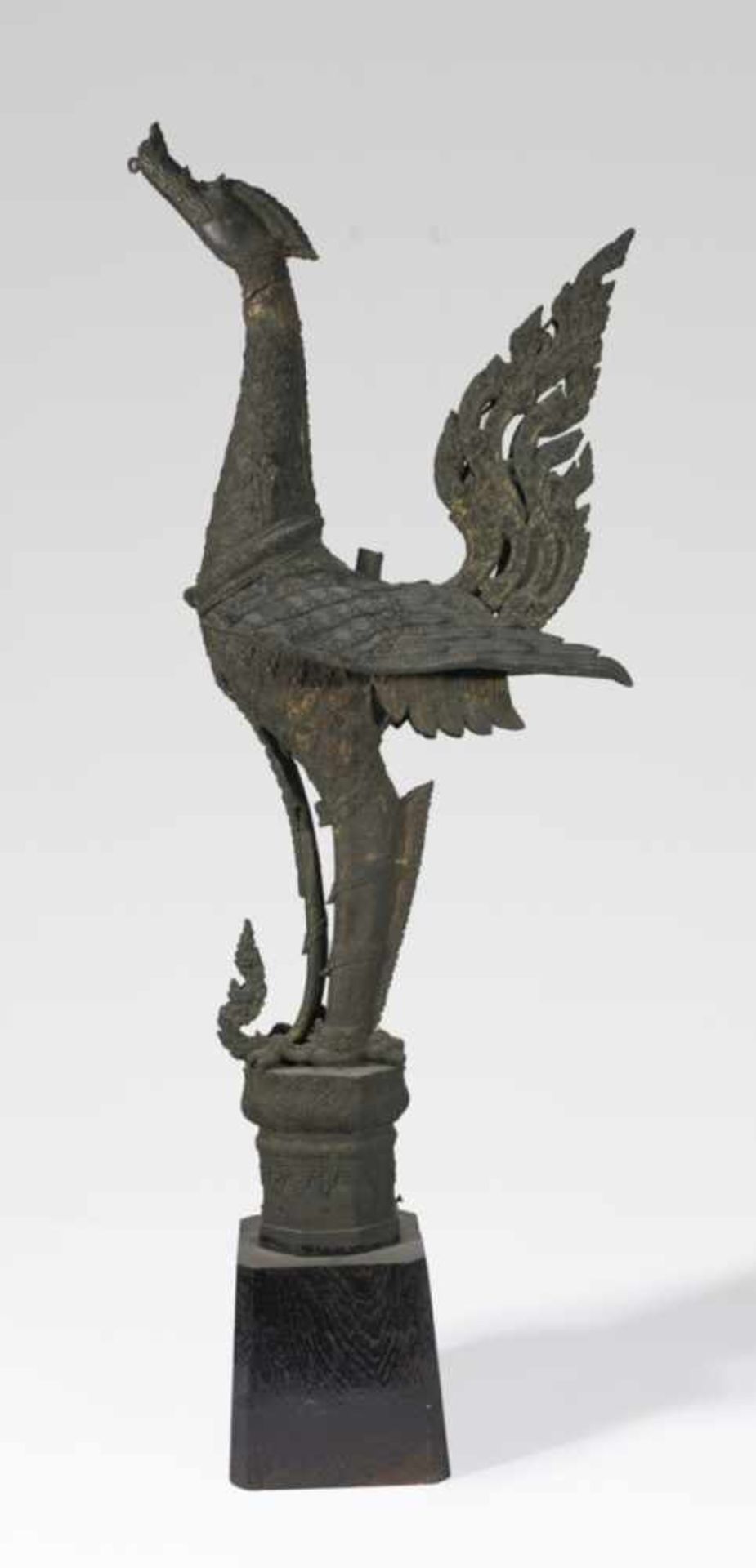 Very large Temple-Bird, Thailand, bronze sculpture, probably around 1750, 108 x 31 x 38