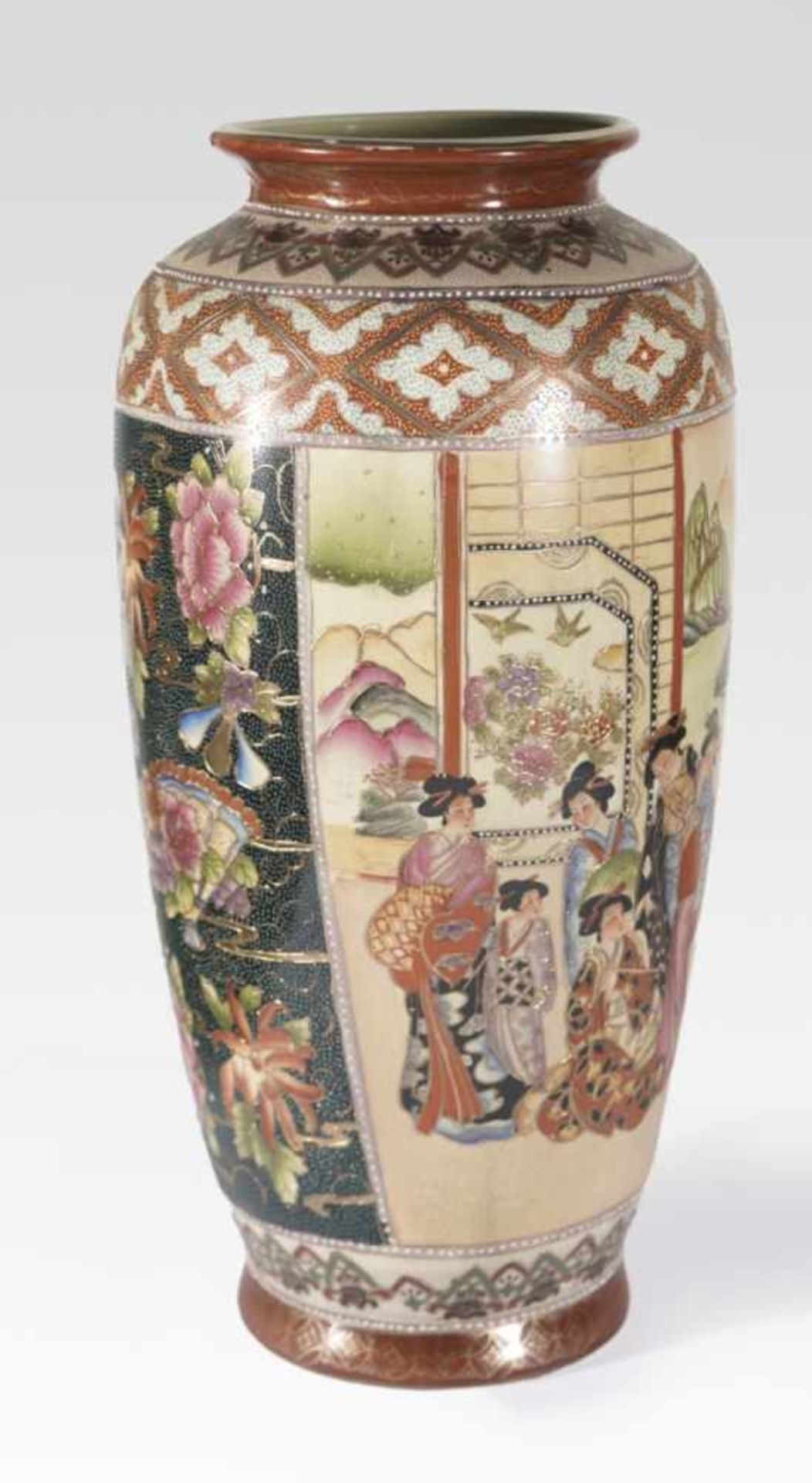 An Amazing Japanese Vase, 20th c., ca. 52 cm high, Provenance: Private property