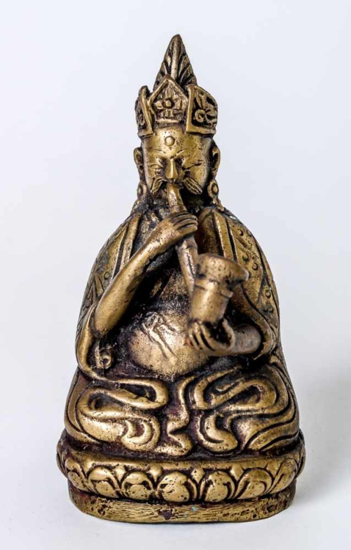 Buddha, bronze, probably 19th c., height: 12 cmBuddha Bronze, wohl 19. Jh. Höhe: 12 cmBuddha,