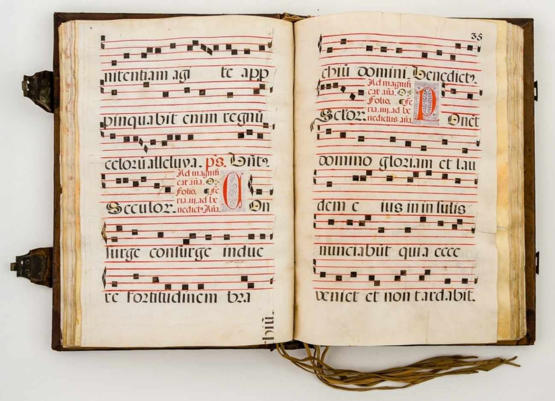 Monumental handwritten Antiphonary, Southern Europe, 105 sheets of vellum (written on bothsides),