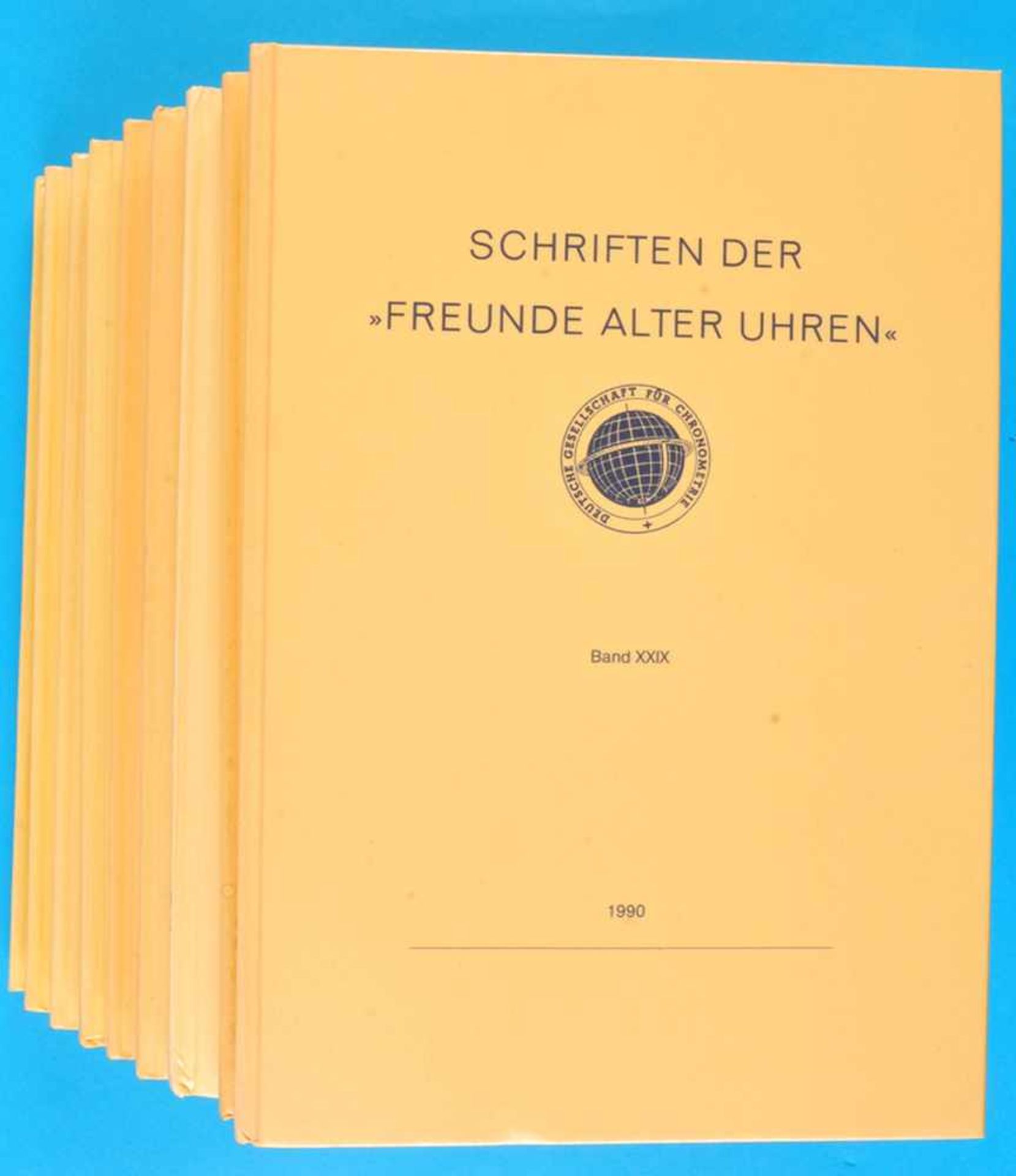 8 Schriften der „Freunde alter Uhren“8 Schriften der „Freunde alter Uhren“, Bände 30 (1991) bis